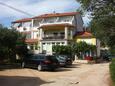 Property Banjol, Rab, Property 5047 - Rooms near sea with sandy beach.