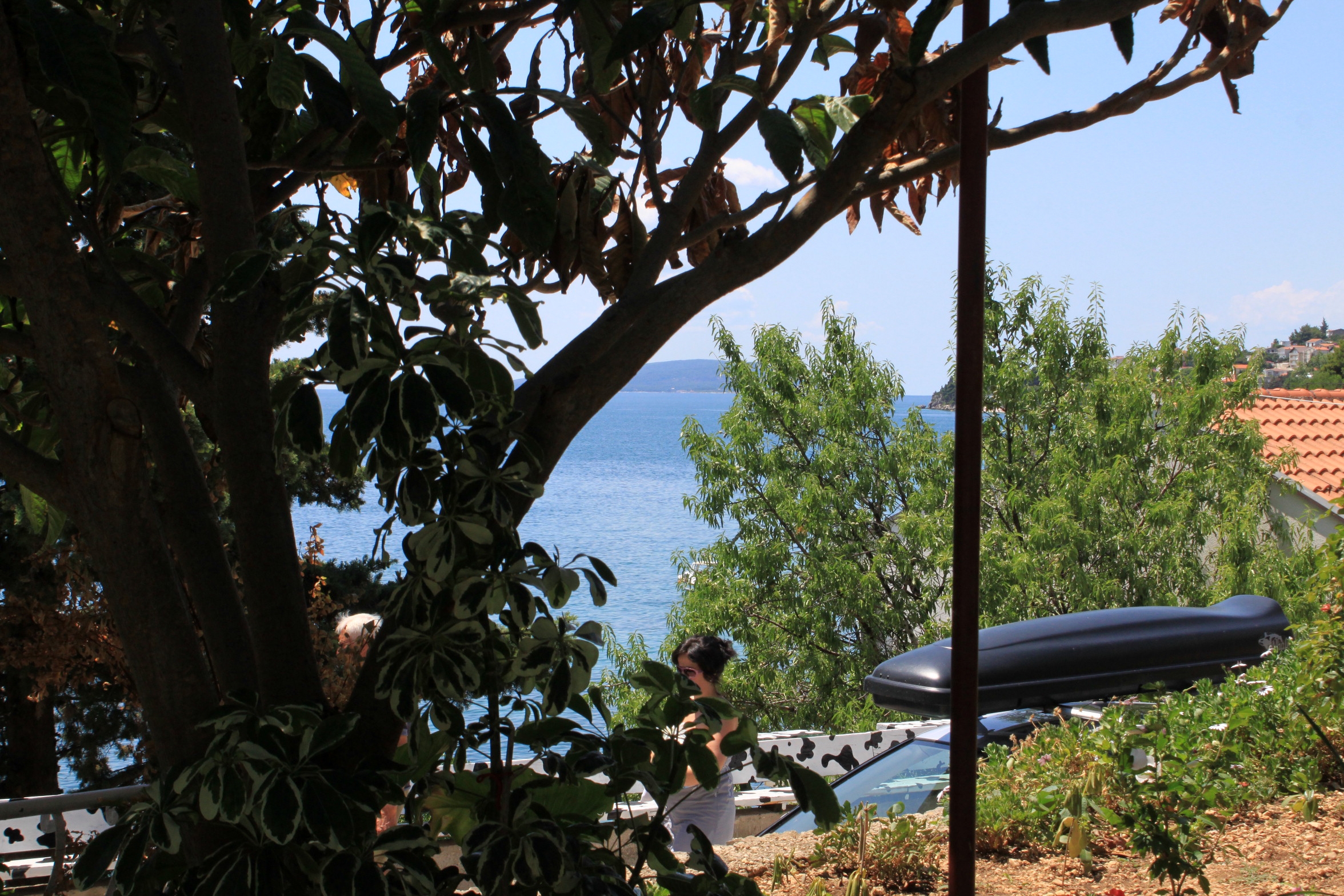 One bedroom apartment near beach Brist, Makarska  A-b