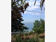 Brist, Makarska, Courtyard 505 - Apartments near sea with pebble beach.