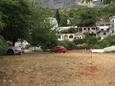 Parking lot Brist, Makarska, Parking lot 505 - Apartments near sea with pebble beach.