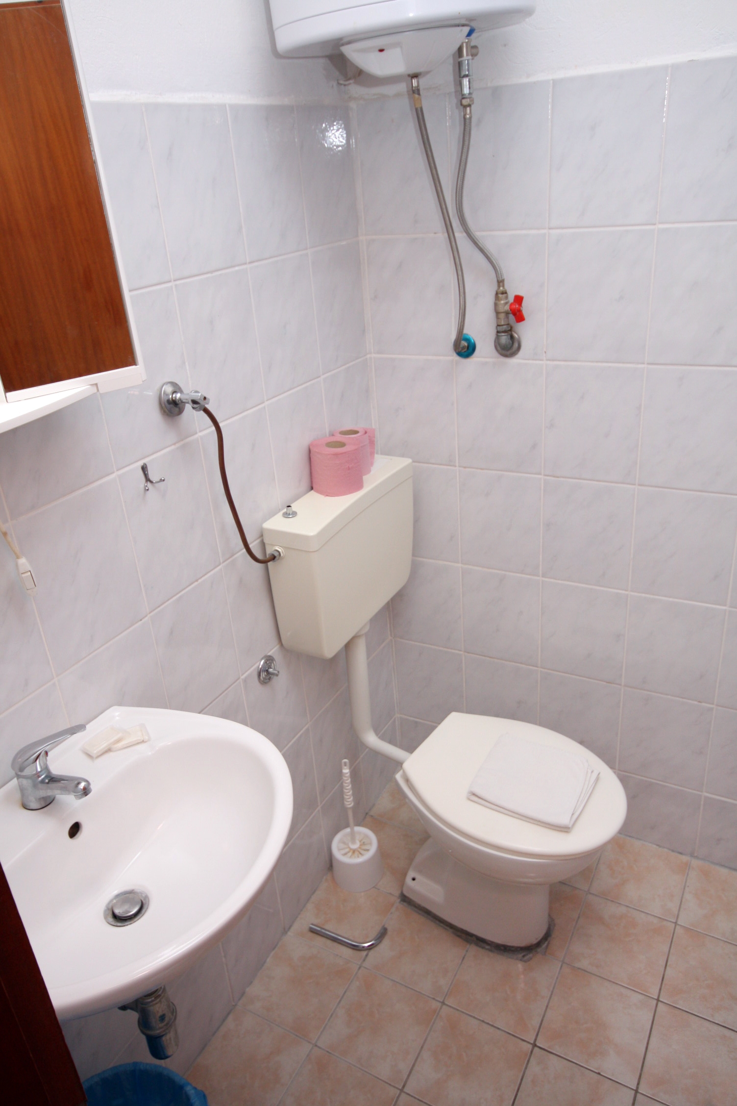 Two bedroom apartment with terrace and sea view Suha Punta, Rab  A-a