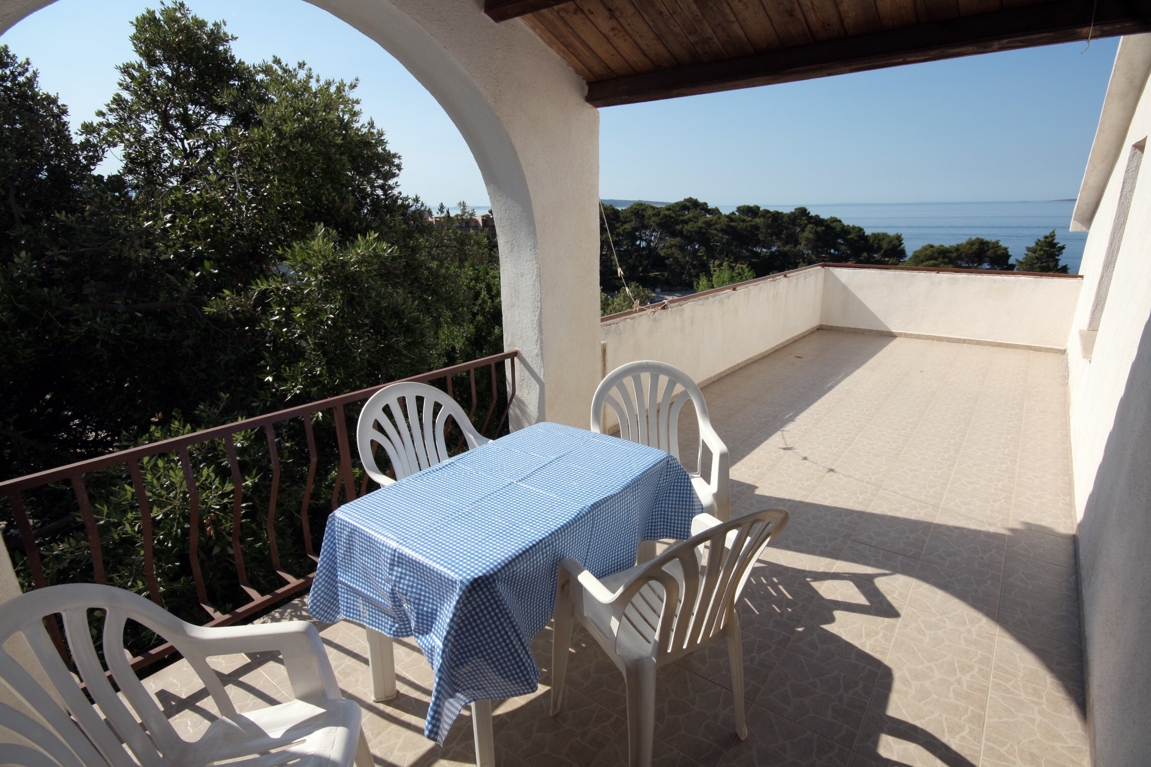 Two bedroom apartment with terrace Suha Punta, Rab (A-5050-c) Two bedroom apartment with terrace Suha Punta, Rab (A-5050-c)