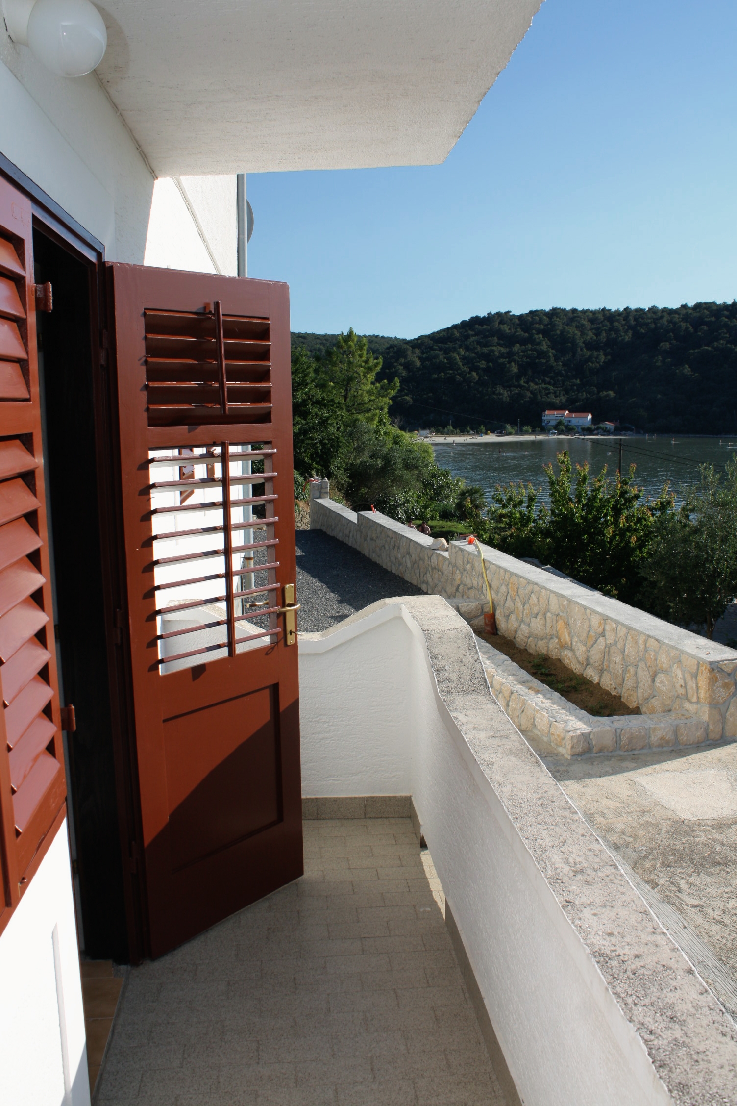 Four bedroom apartment with terrace and sea view Kampor, Rab  A-a