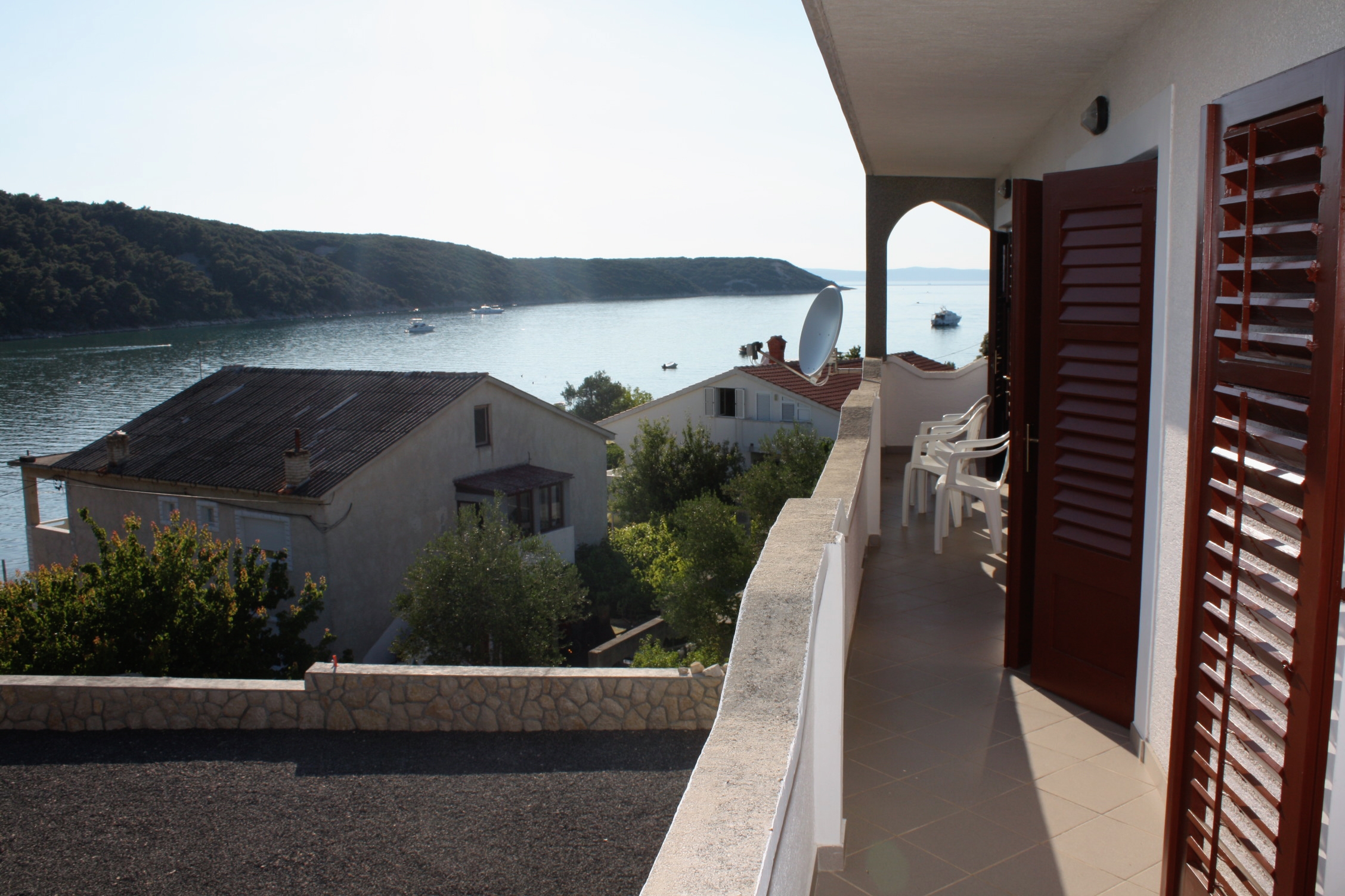 Four bedroom apartment with terrace and sea view Kampor, Rab  A-b