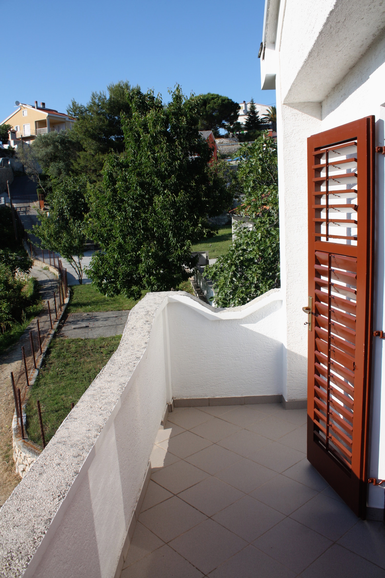 Four bedroom apartment with terrace and sea view Kampor, Rab  A-b