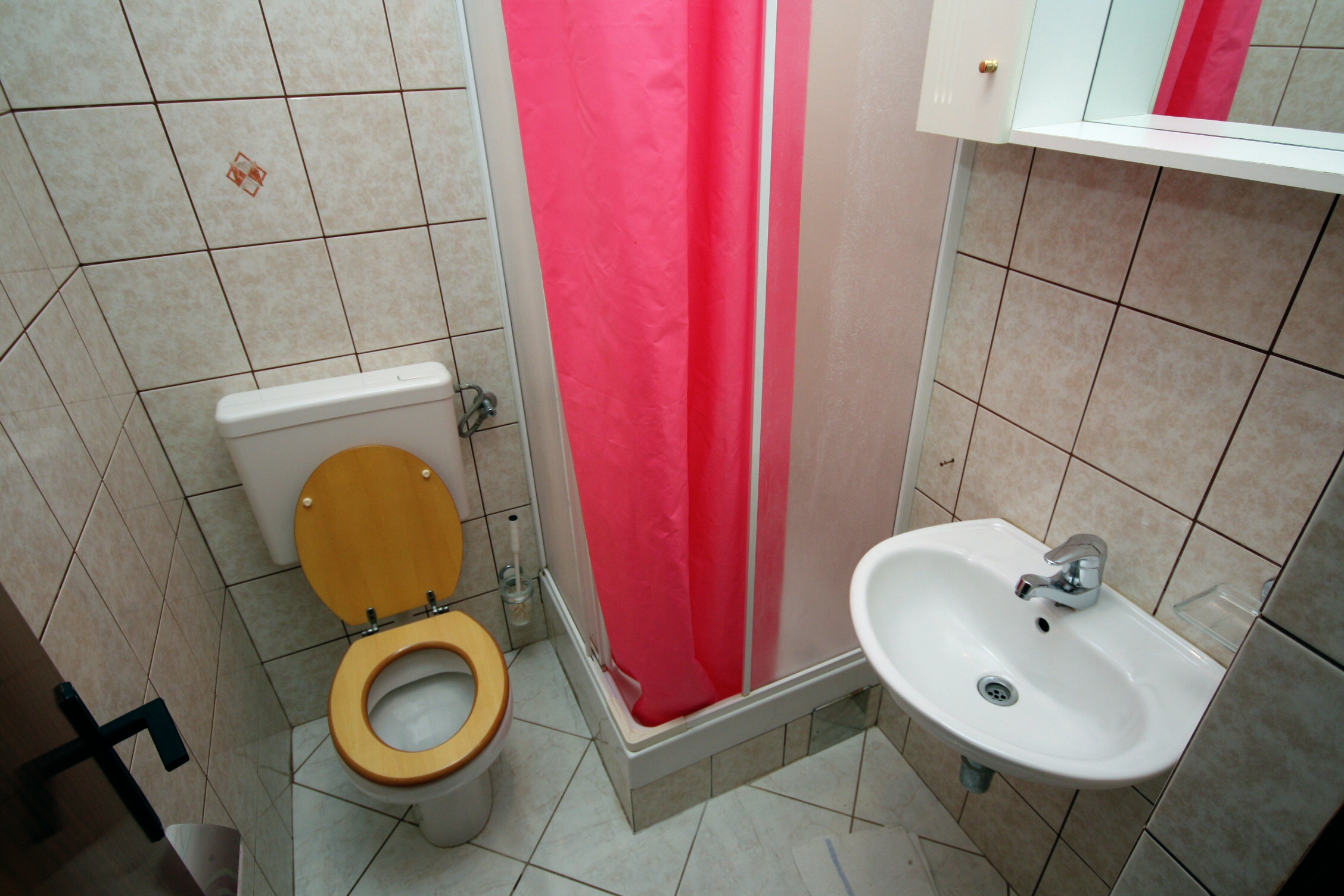 Four bedroom apartment with terrace and sea view Kampor, Rab  A-b