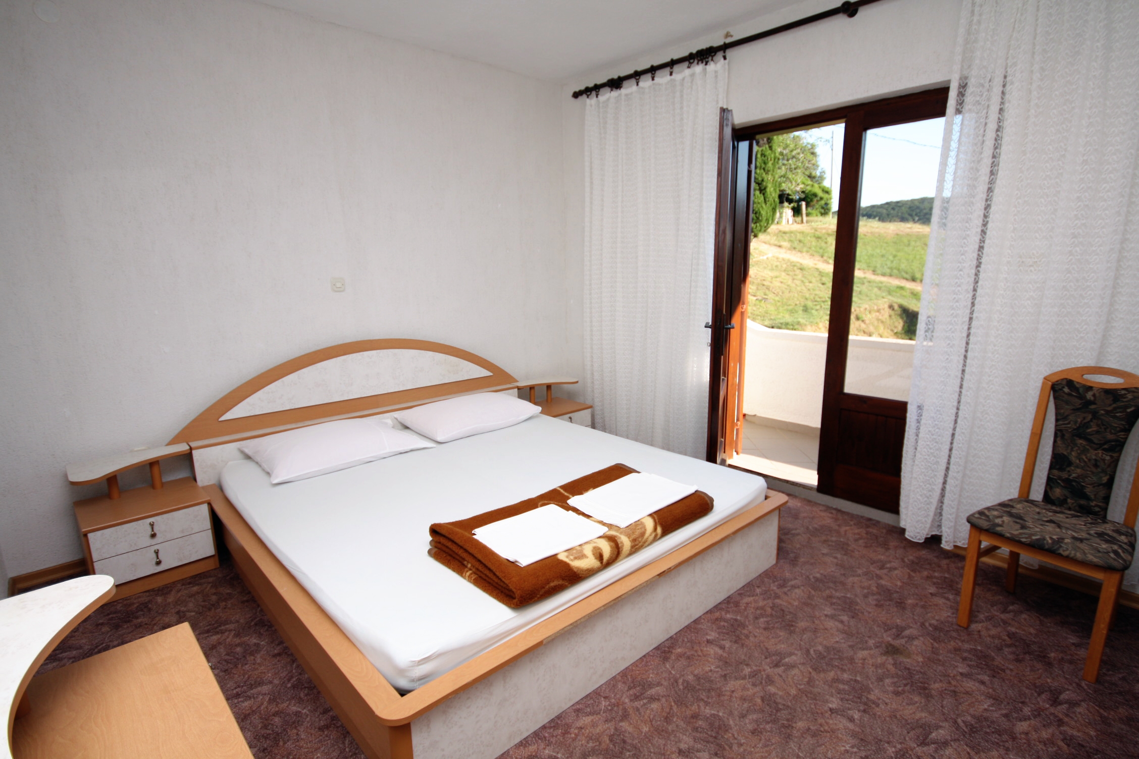 Four bedroom apartment with terrace and sea view Kampor, Rab  A-b