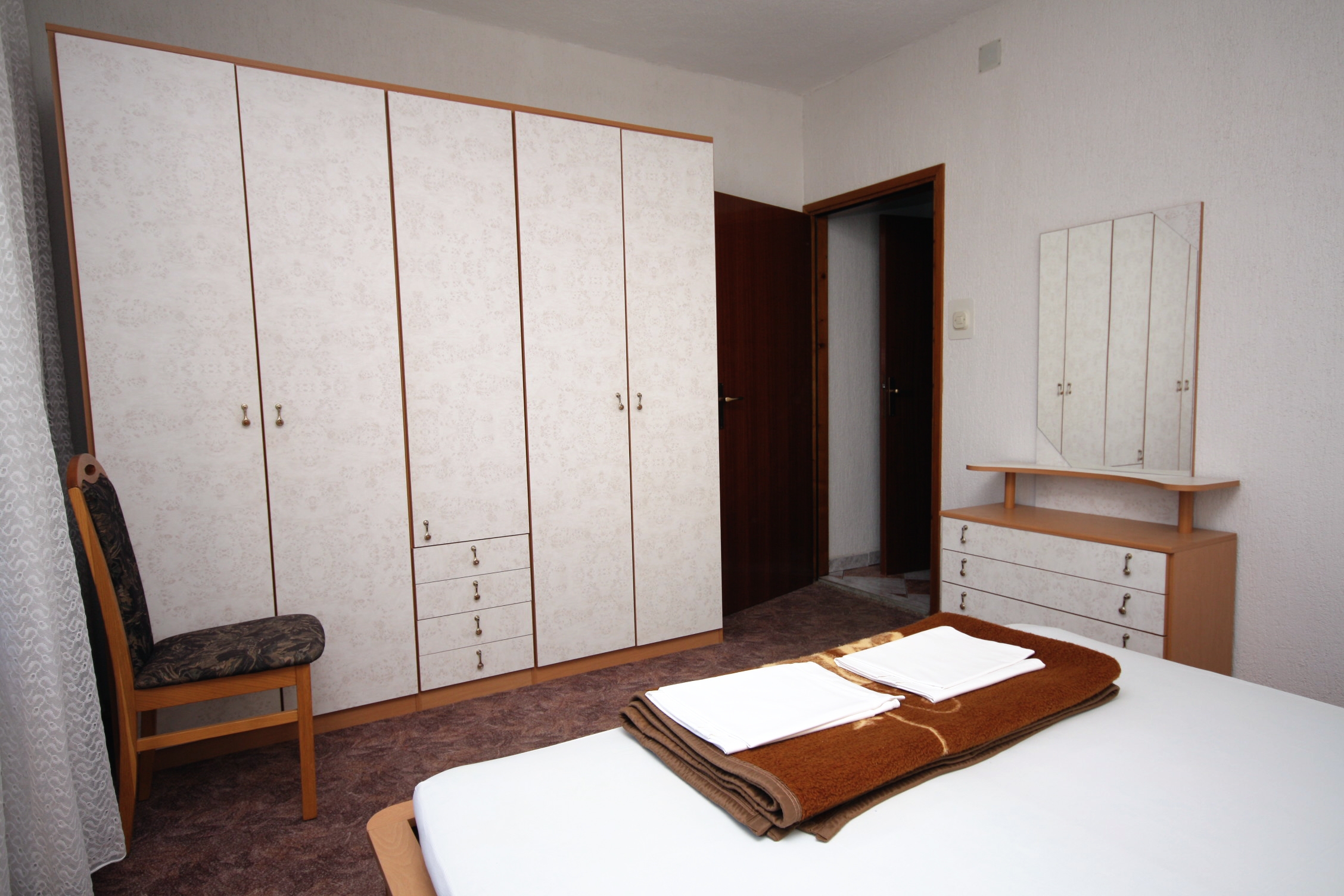 Four bedroom apartment with terrace and sea view Kampor, Rab  A-b