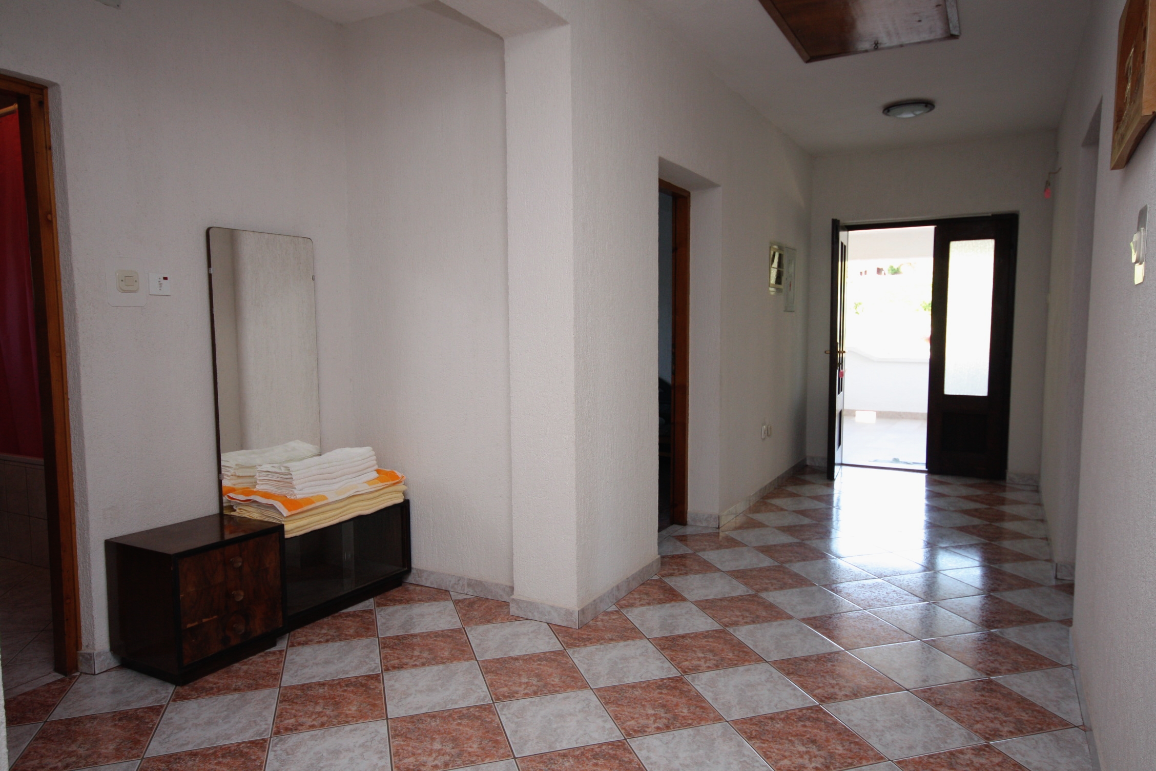 Four bedroom apartment with terrace and sea view Kampor, Rab  A-b