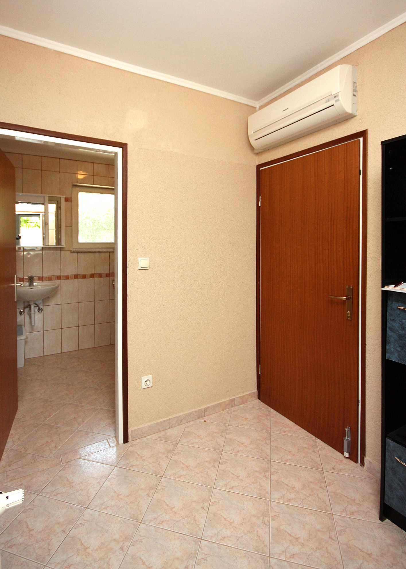 One bedroom apartment with terrace and sea view Supetarska Draga - Gornja, Rab  A-a