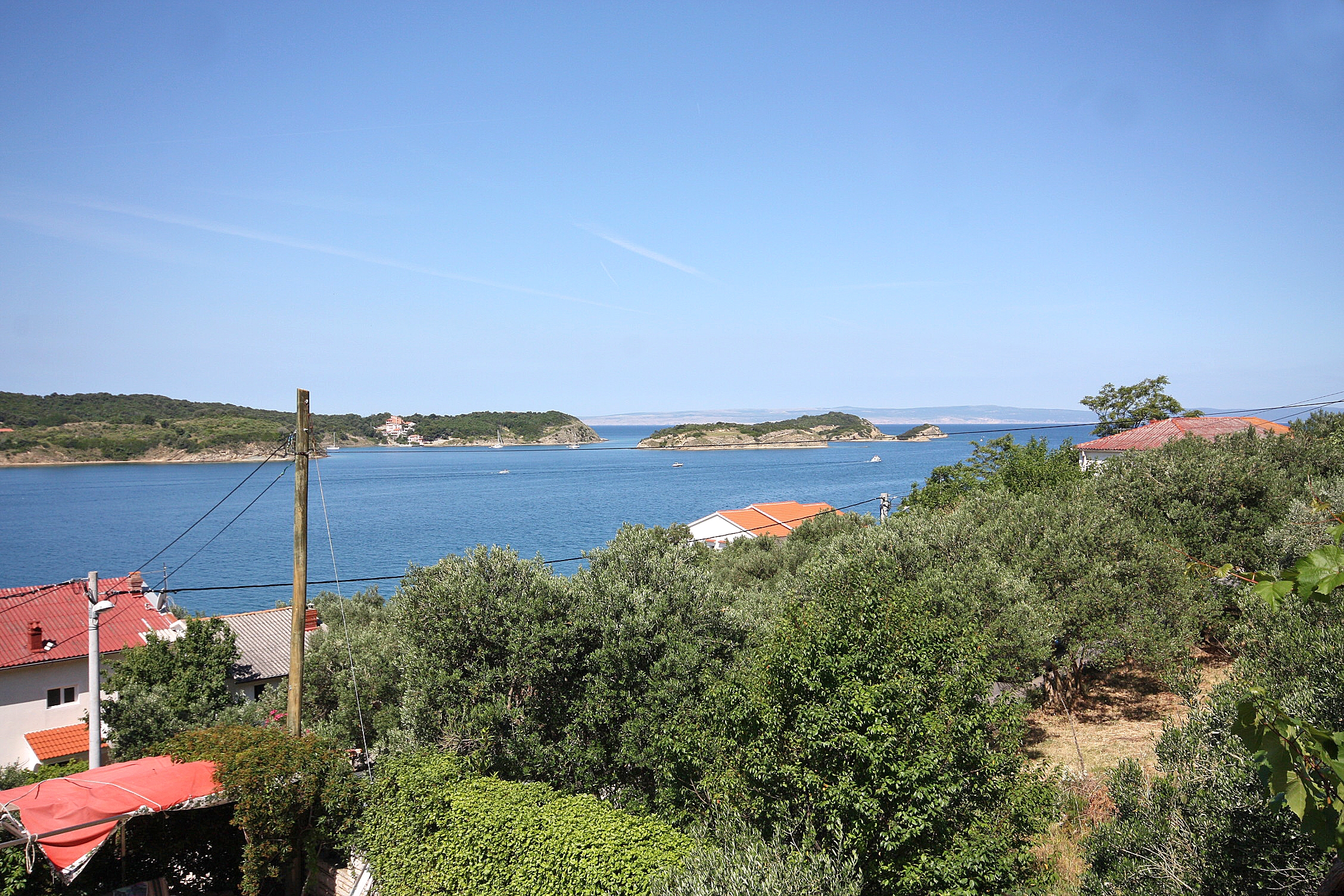 One bedroom apartment with terrace and sea view Supetarska Draga - Gornja, Rab  A-a