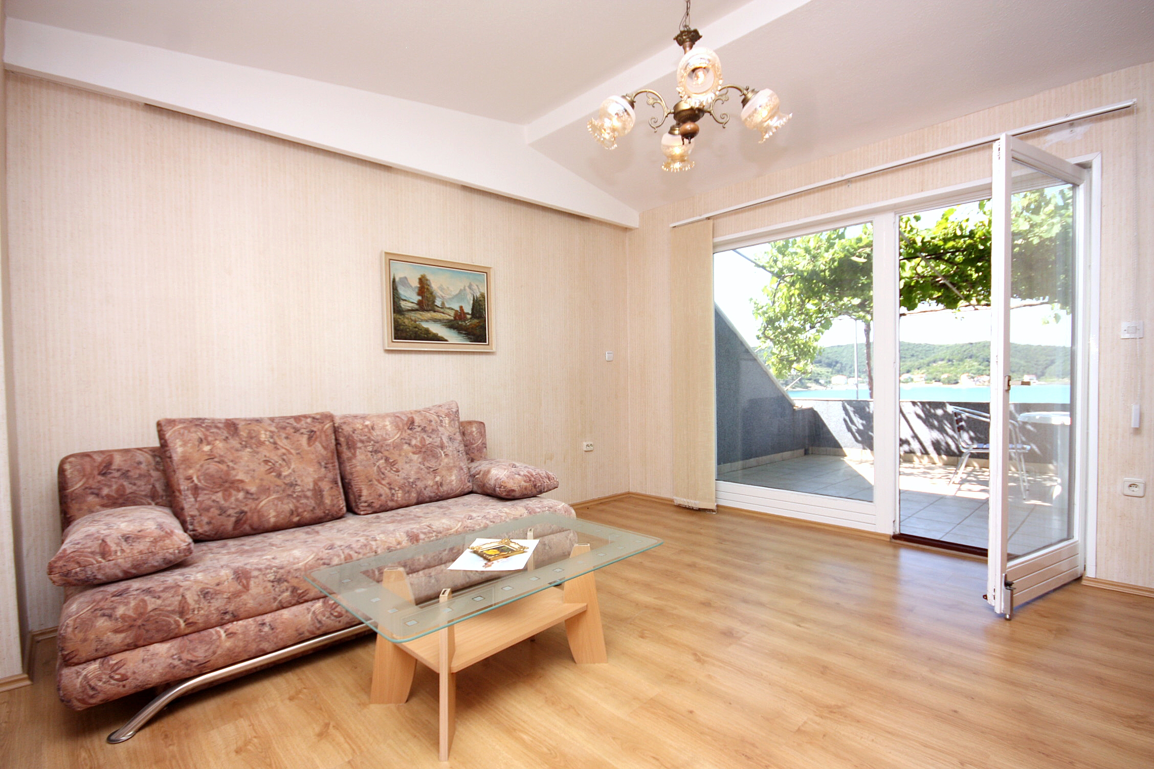 One bedroom apartment with terrace and sea view Supetarska Draga - Gornja, Rab (A-5053-b)