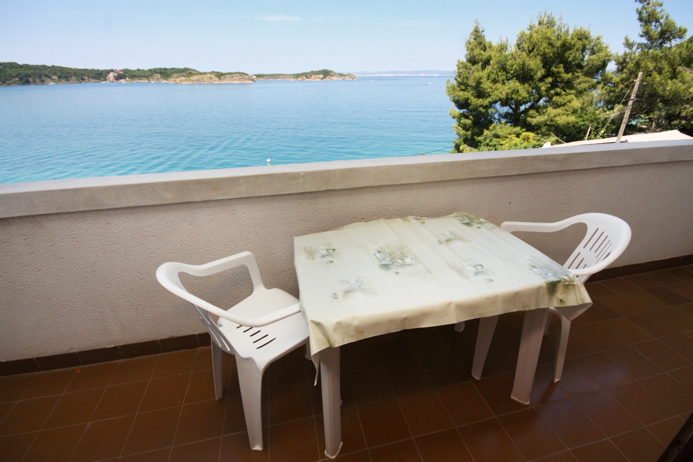One bedroom apartment near beach Supetarska Draga - Gornja, Rab  A-c