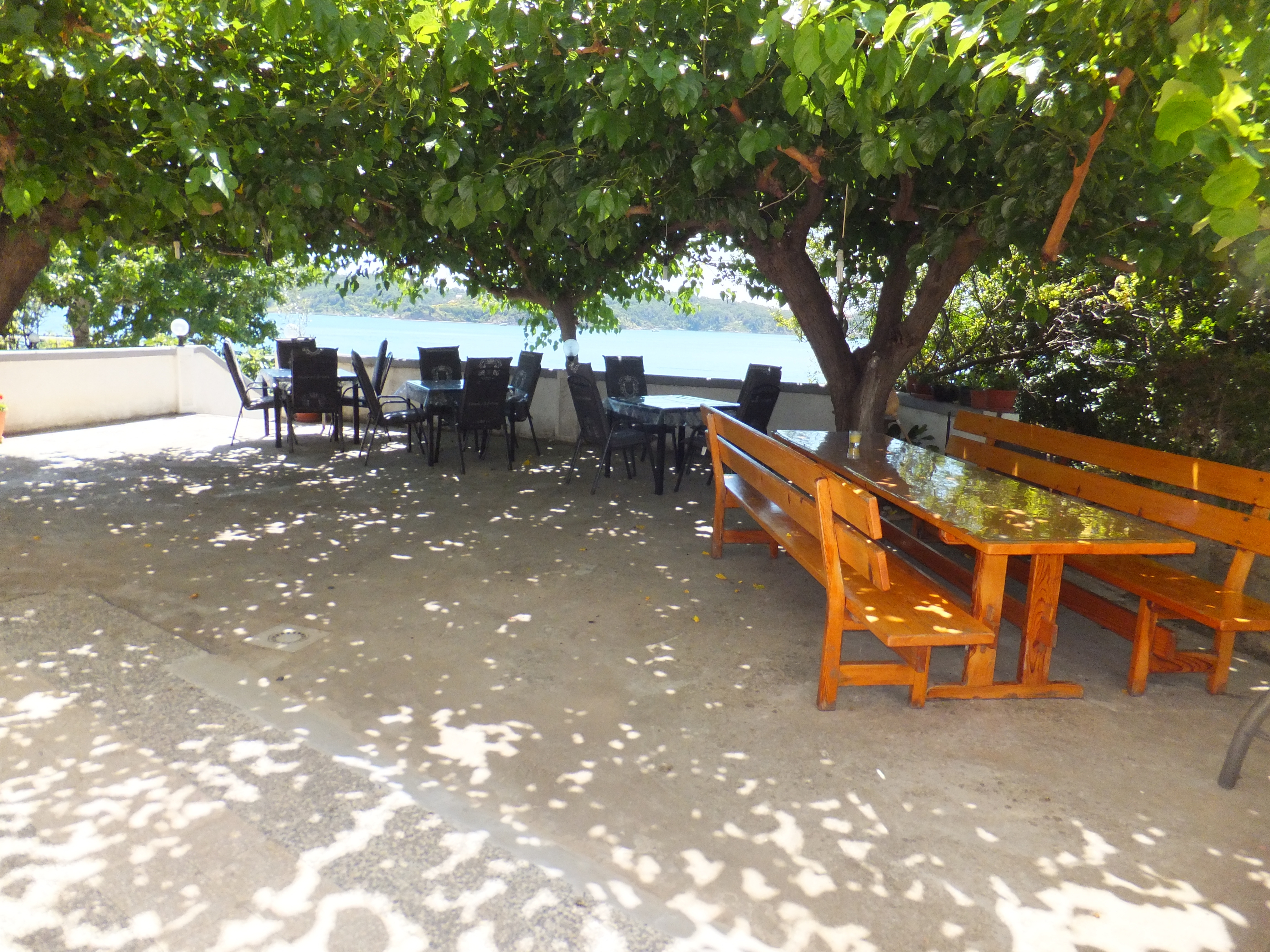 One bedroom apartment near beach Supetarska Draga - Gornja, Rab (A-5054-c) One bedroom apartment near beach Supetarska Draga - Gornja, Rab (A-5054-c)