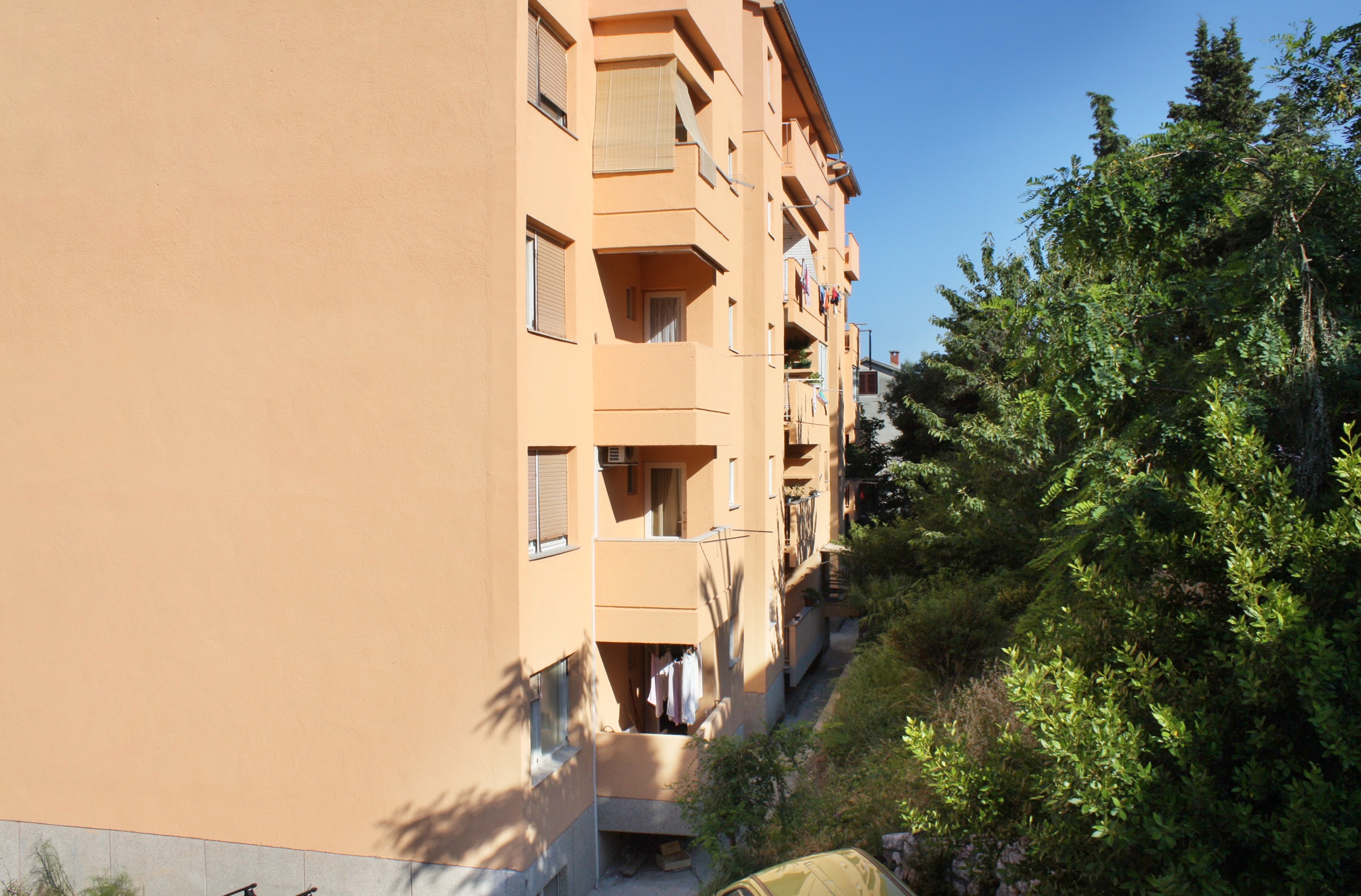 Two bedroom apartment with terrace Palit, Rab  A-a