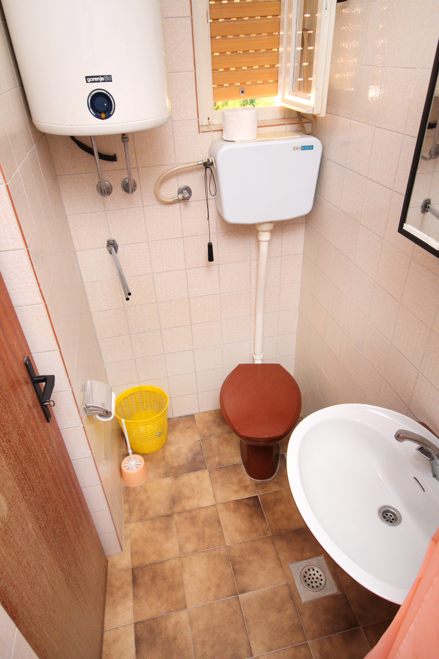 Two bedroom apartment with terrace Palit, Rab  A-a