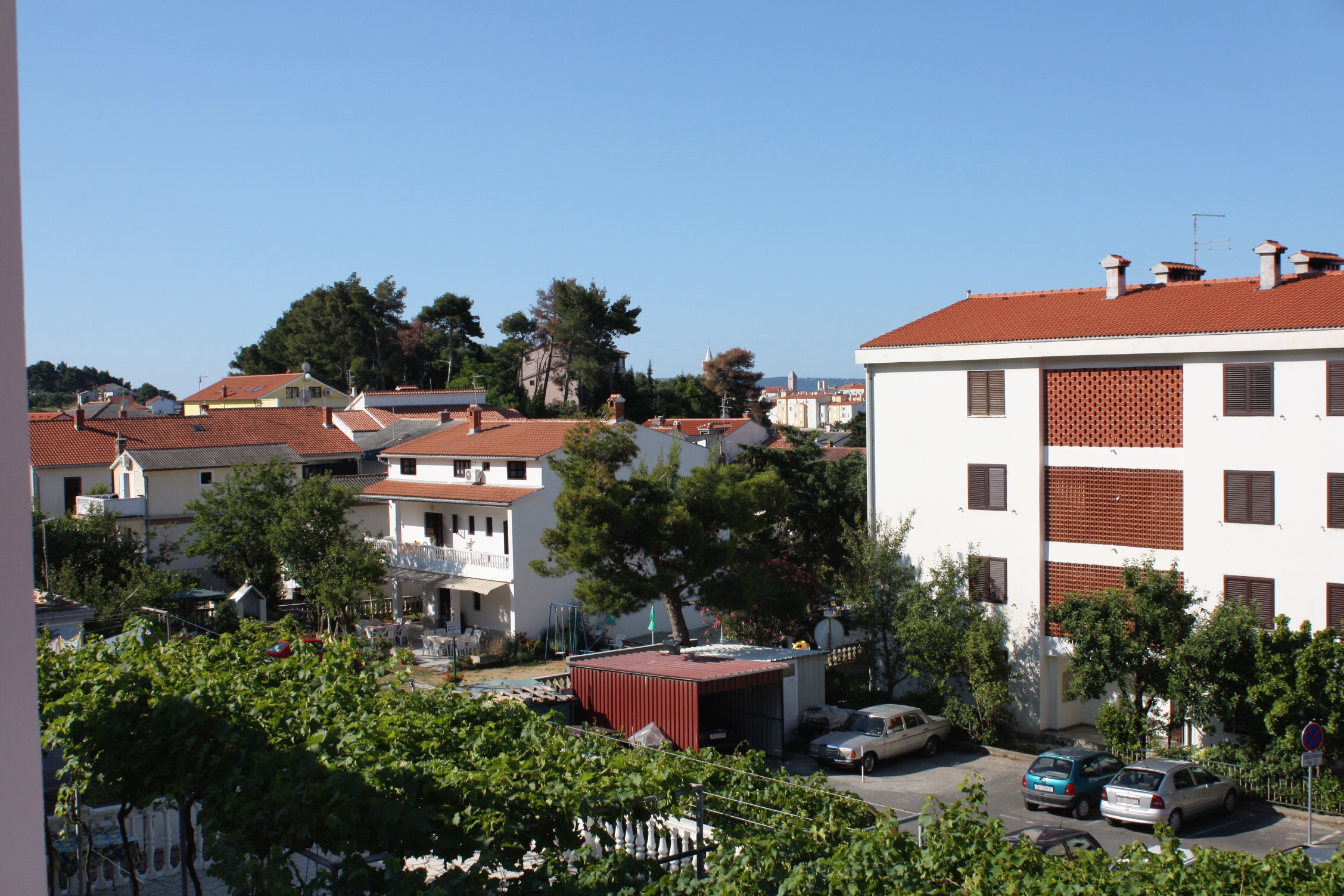 Two bedroom apartment with terrace Palit, Rab  A-a