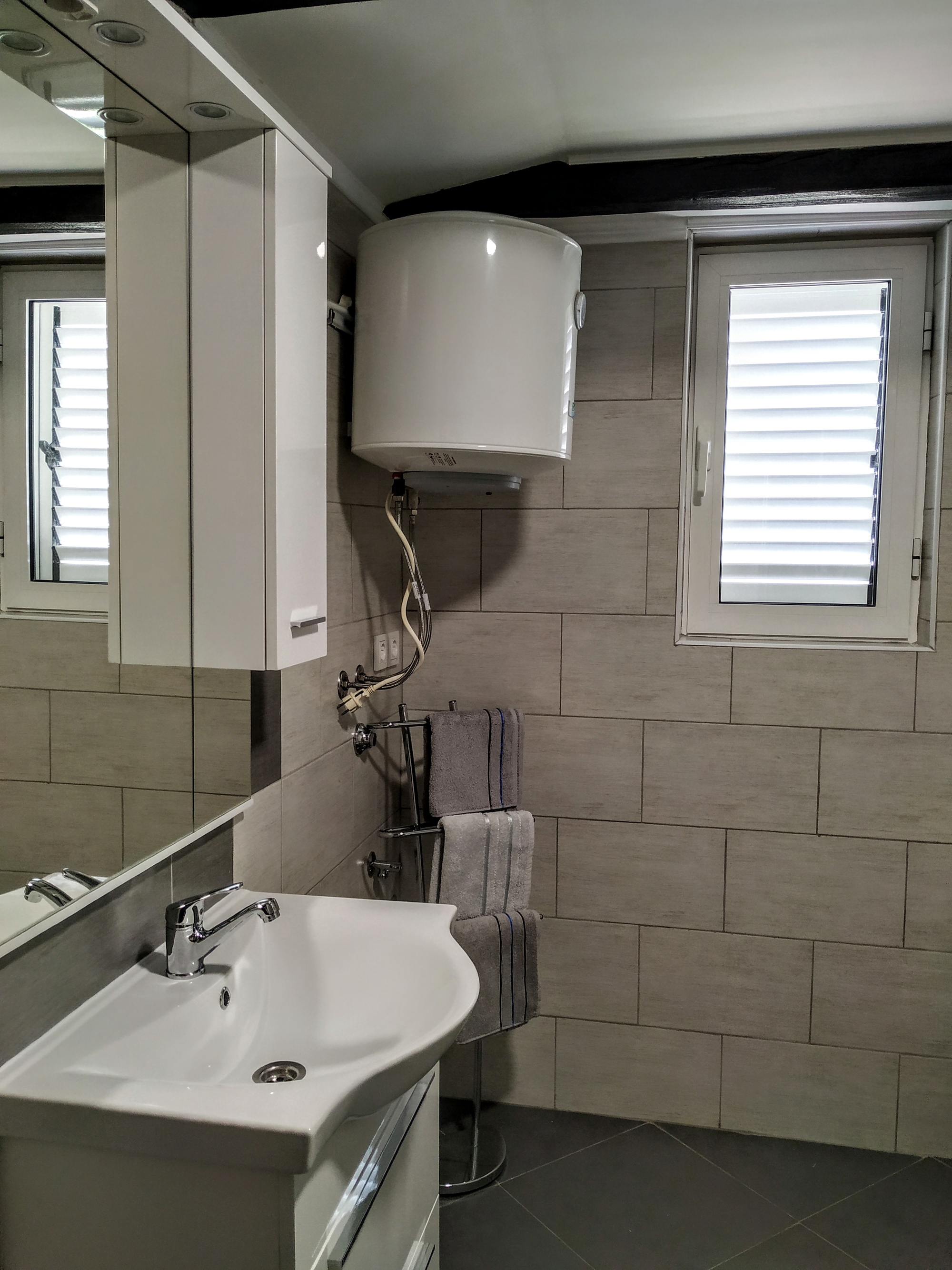 Top Rab Kampor Top Rab Kampor