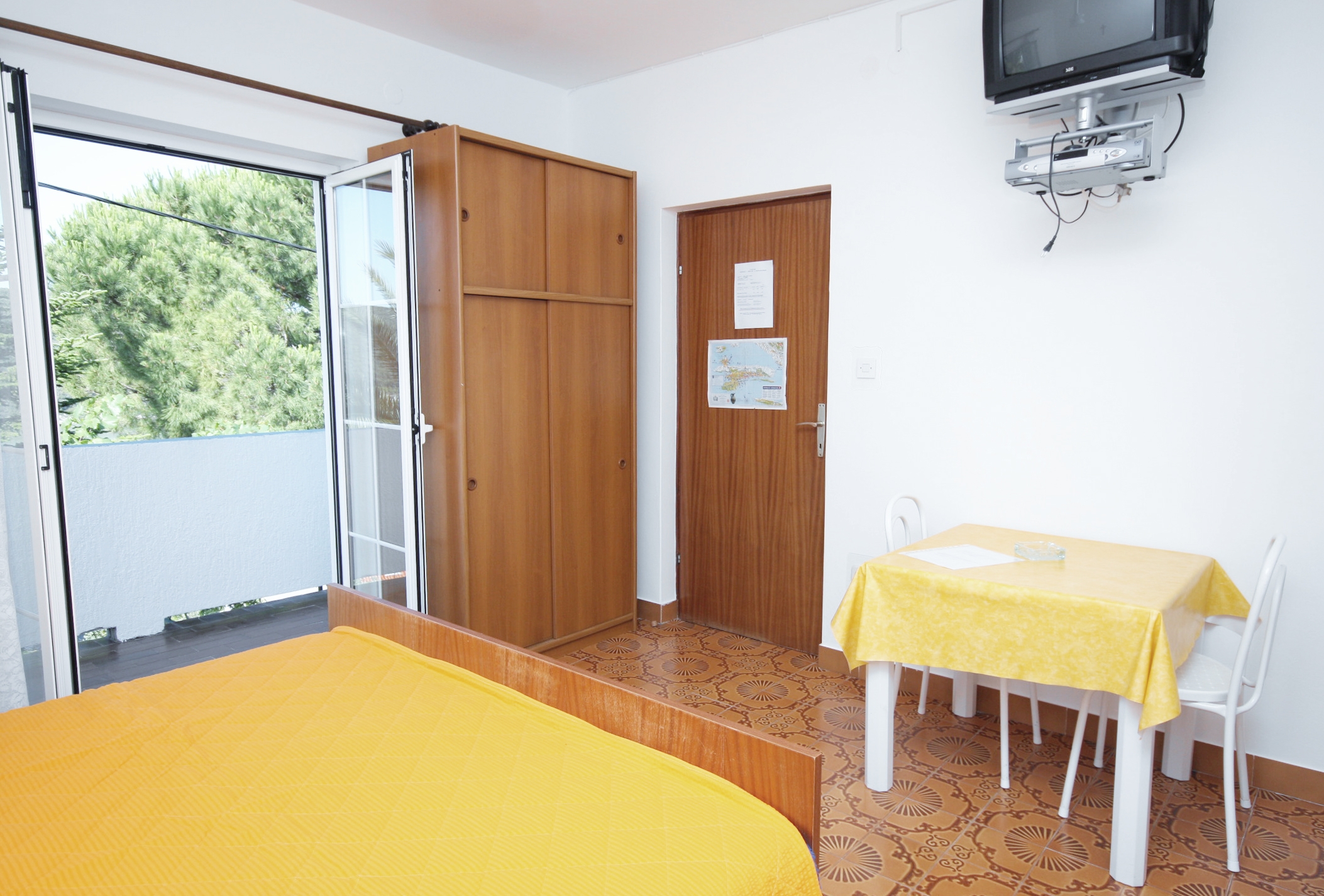 Top Rab Kampor Top Rab Kampor