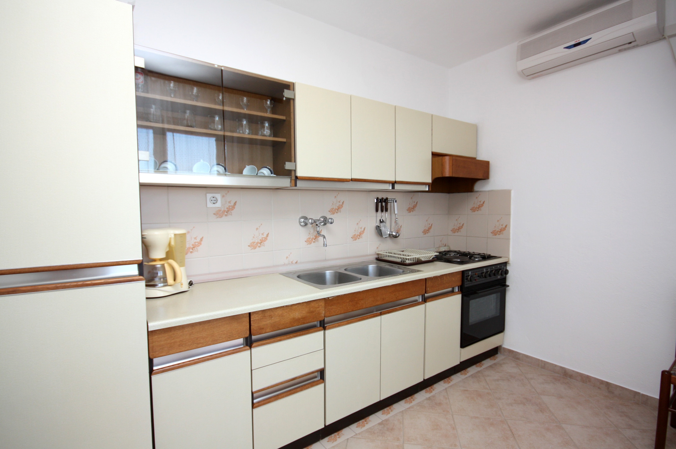 Top Rab Barbat Top Rab Barbat