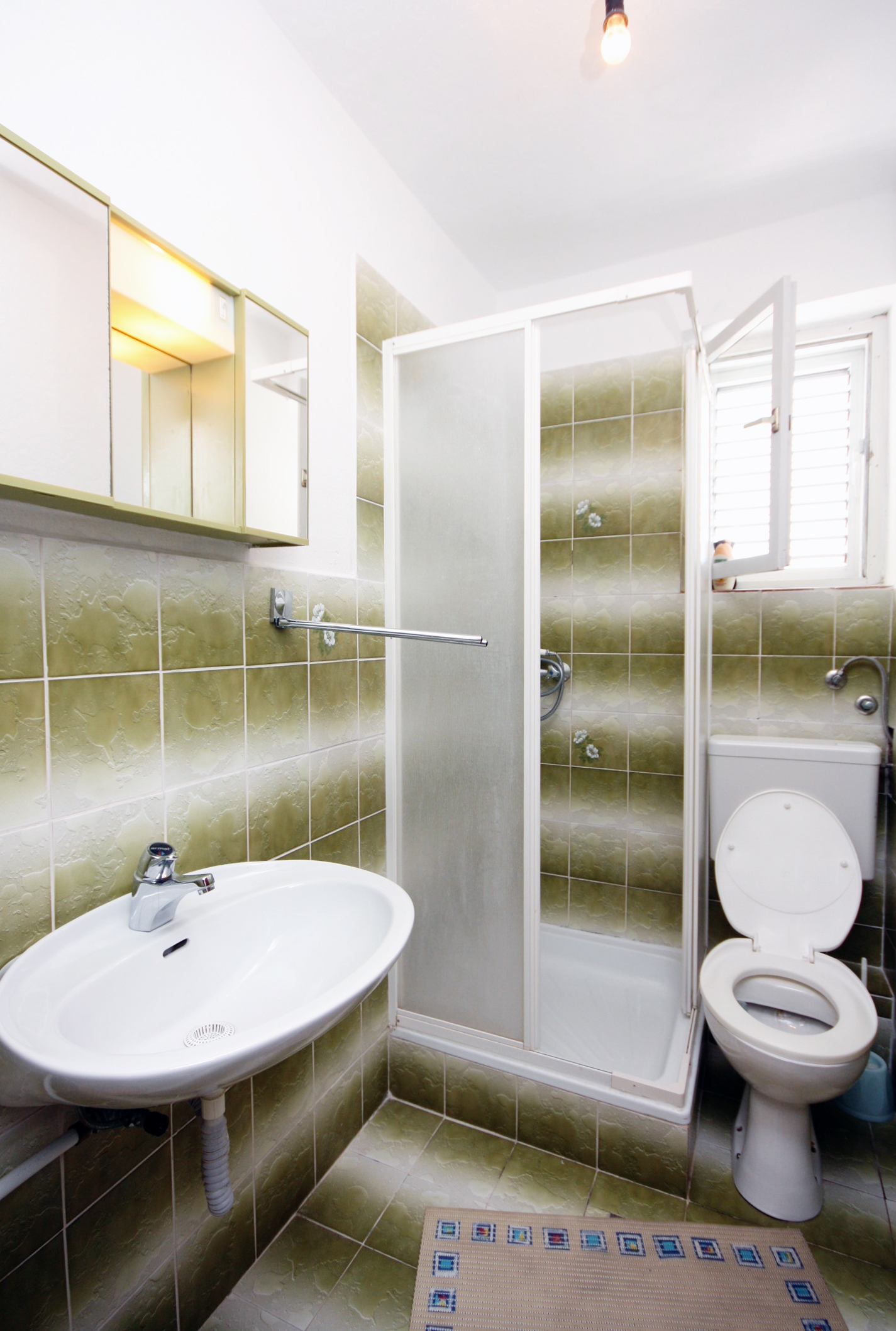 Top Rab Barbat Top Rab Barbat