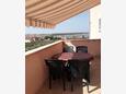 Barbat, Terrace in the apartment, with a sea view, (pet friendly) and WiFi.