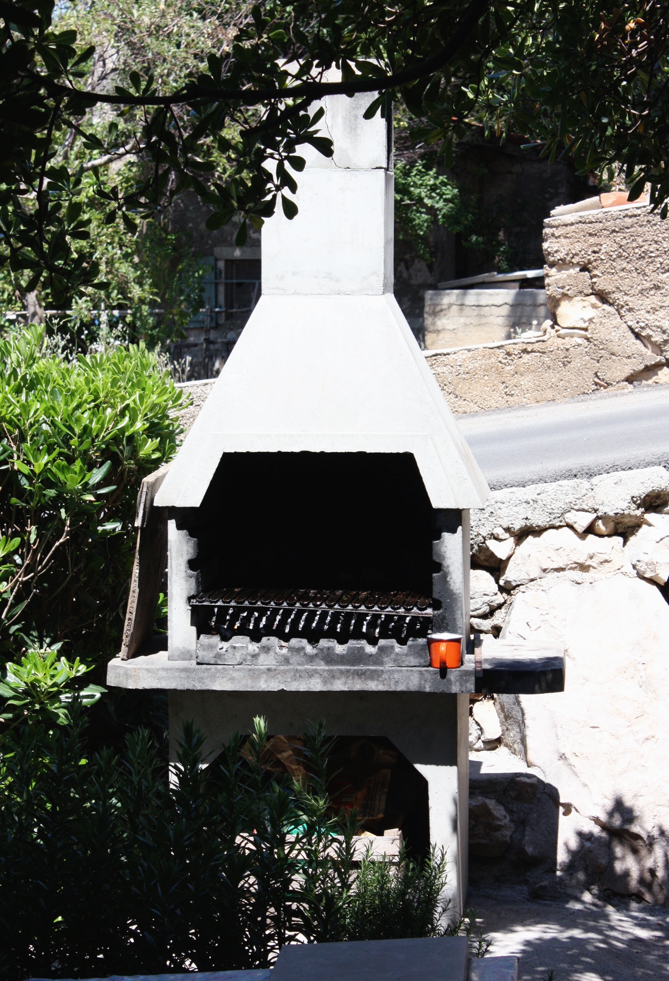 Top Rab Barbat Top Rab Barbat