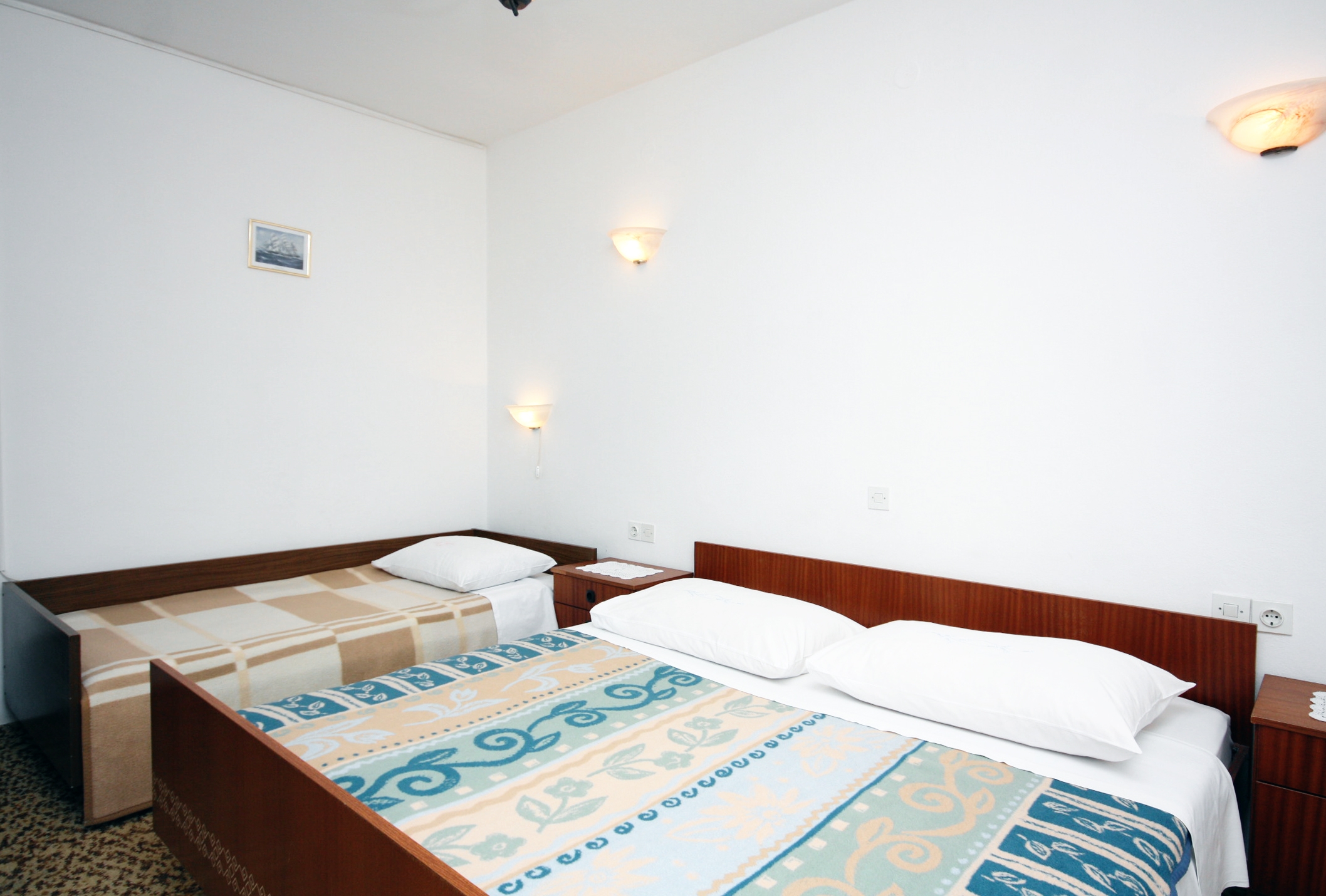 Room with terrace and sea view Barbat, Rab (S-5070-a) Room with terrace and sea view Barbat, Rab (S-5070-a)