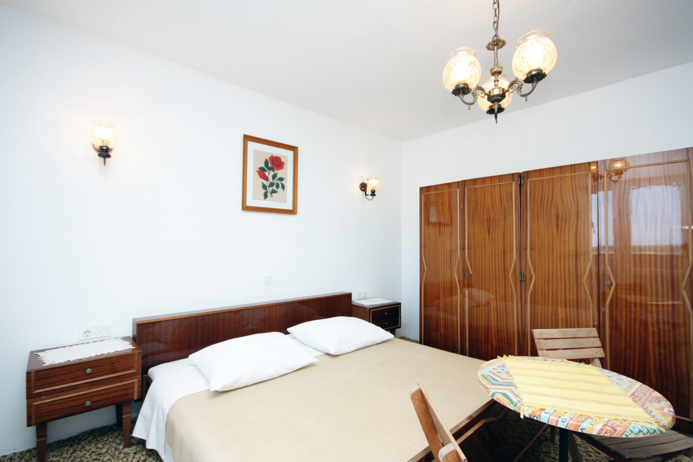 Top Rab Barbat Top Rab Barbat