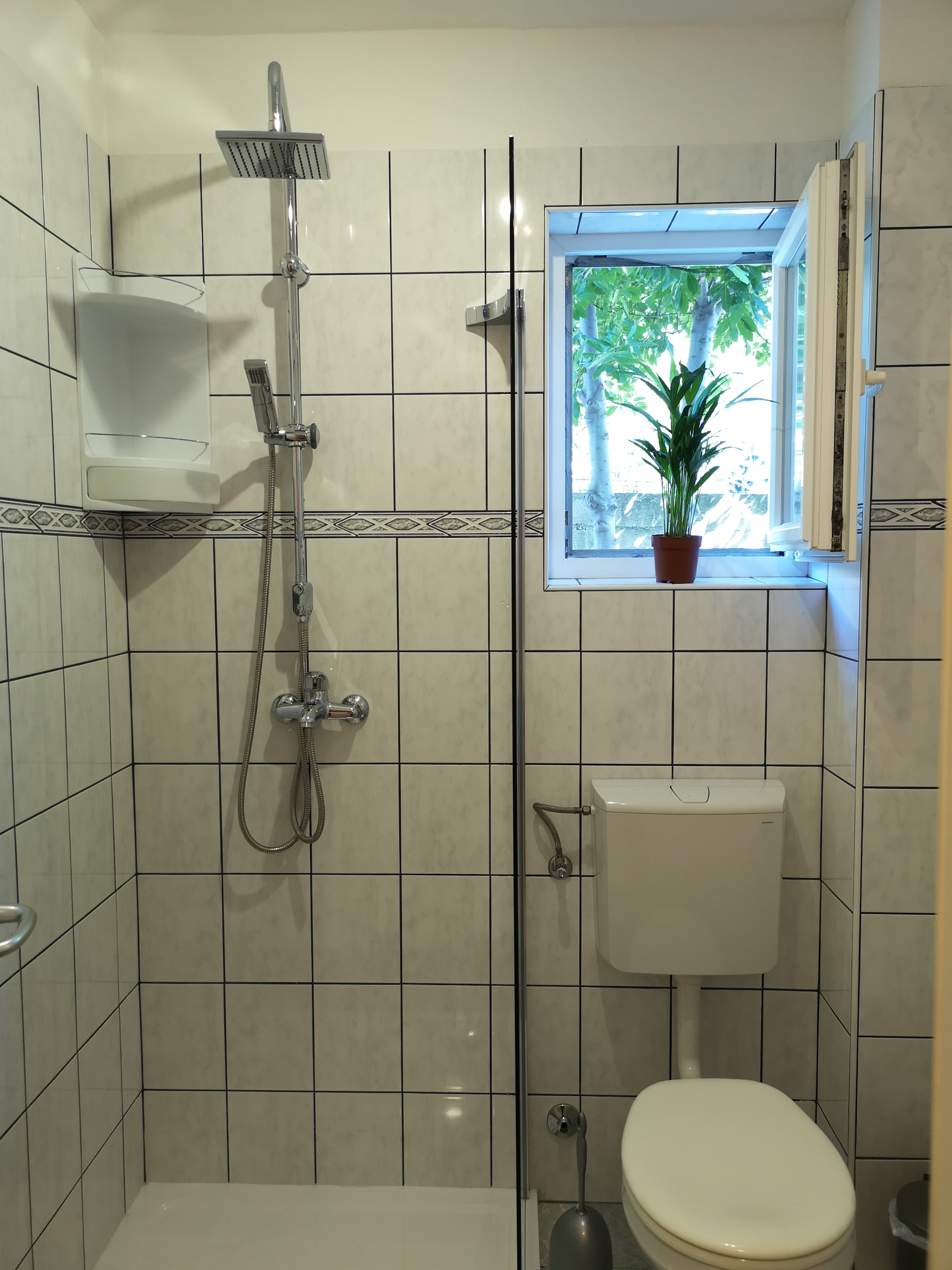 One bedroom apartment with terrace Banjol, Rab  A-a