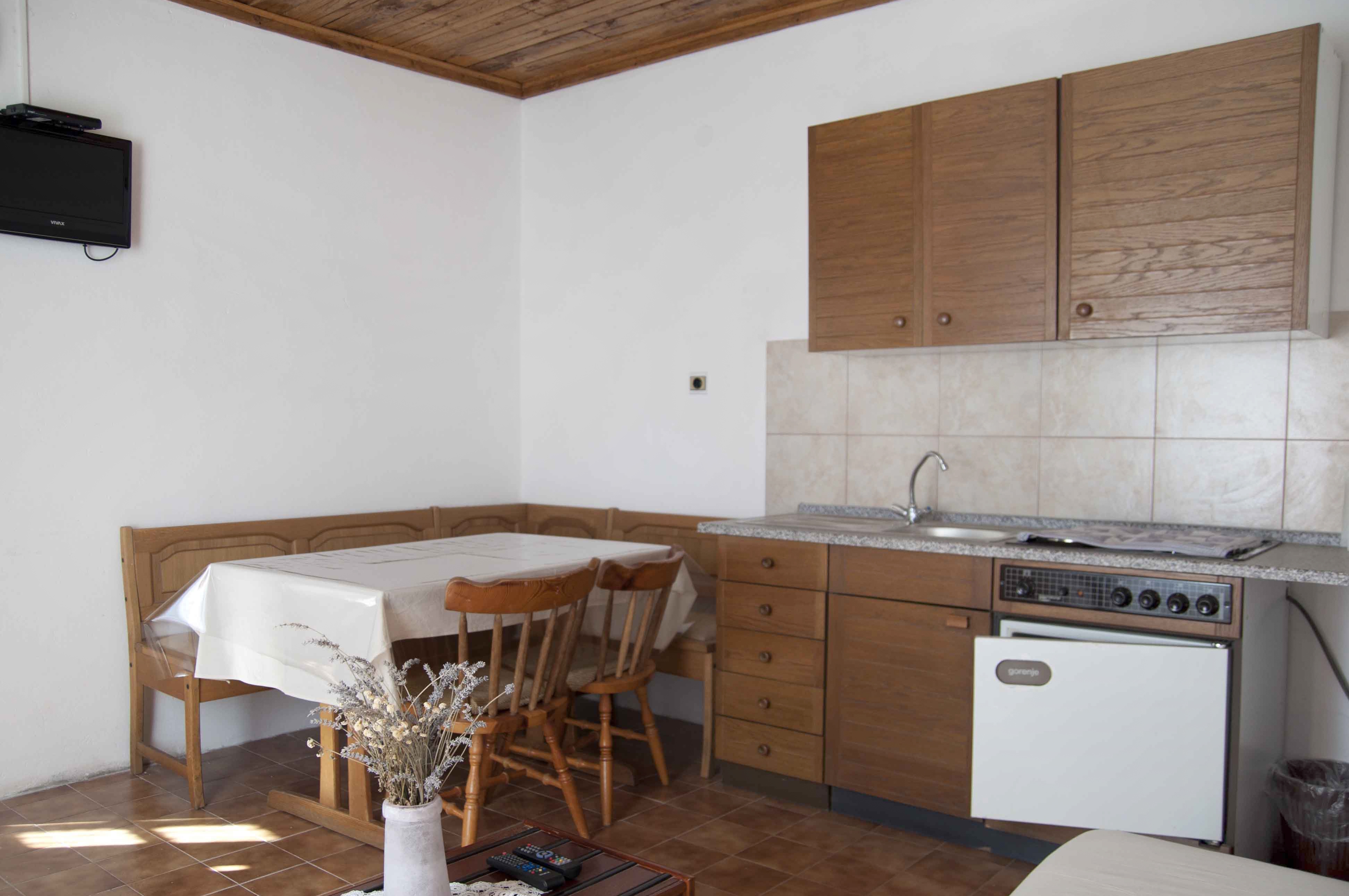 One bedroom apartment with terrace Mundanije, Rab  A-a