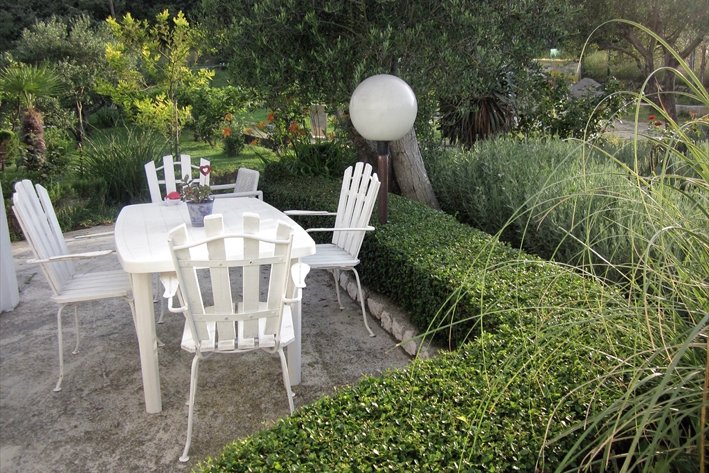 Two bedroom apartment with terrace Mundanije, Rab  A-c