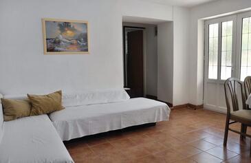 Mundanije, Obývací pokoj v ubytování typu apartment, s klimatizací a WiFi.