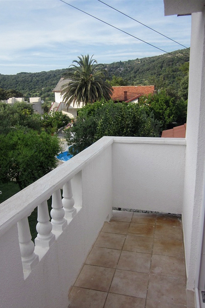 One bedroom apartment with terrace Mundanije, Rab  A-a