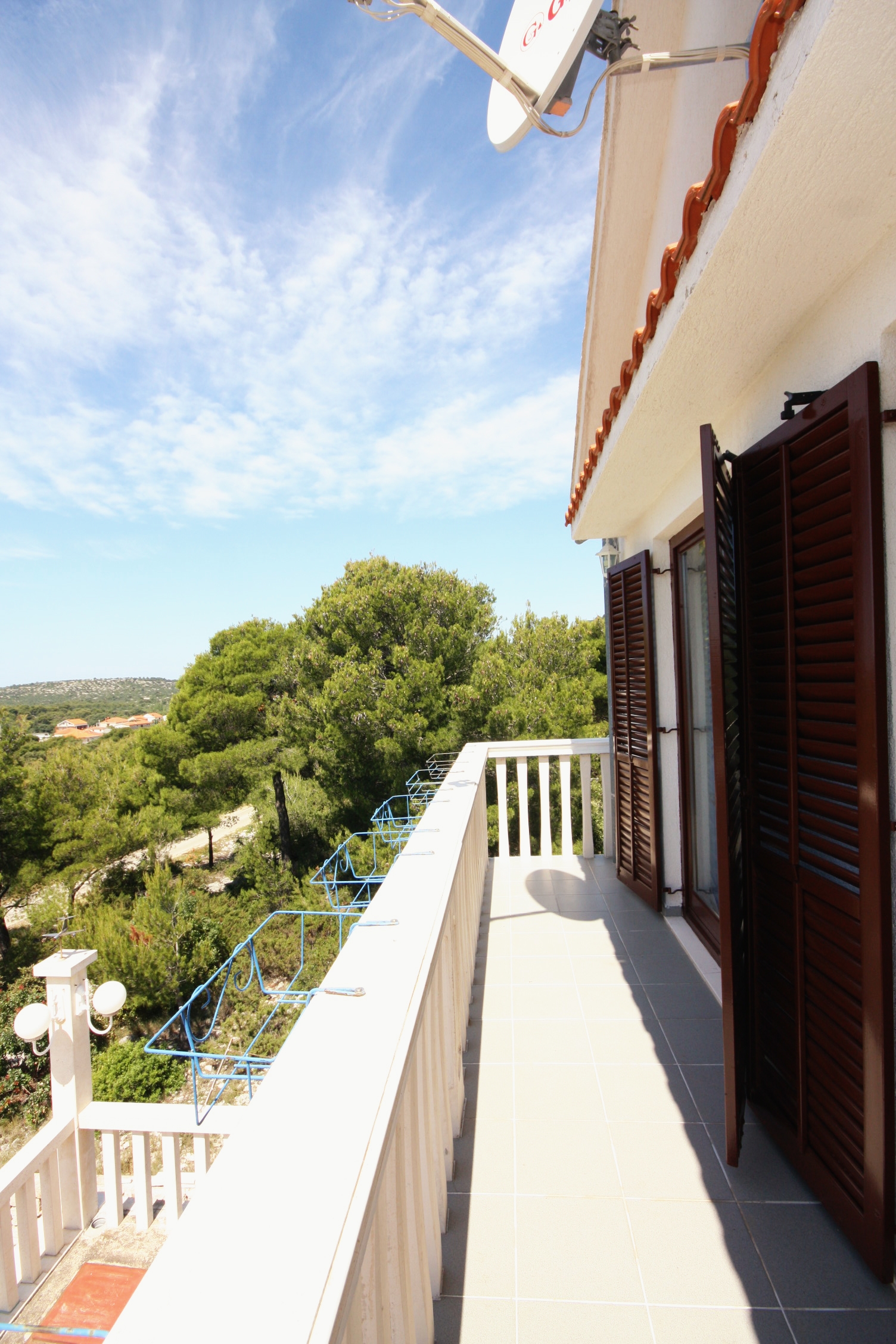 Two bedroom apartment with terrace and sea view Jezera, Murter  A-a