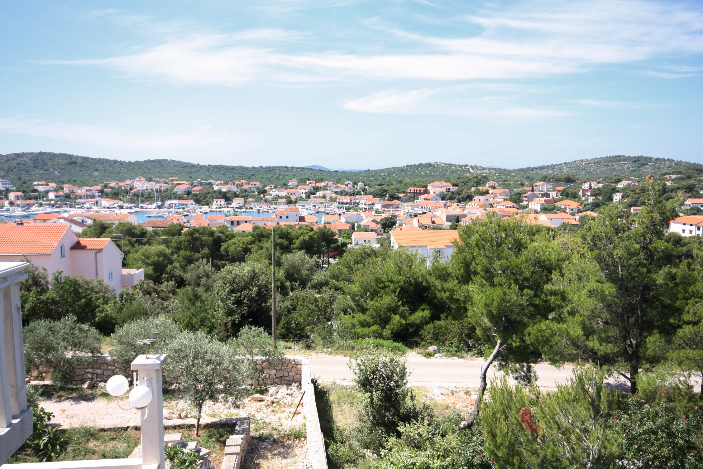 Two bedroom apartment with terrace and sea view Jezera, Murter  A-a