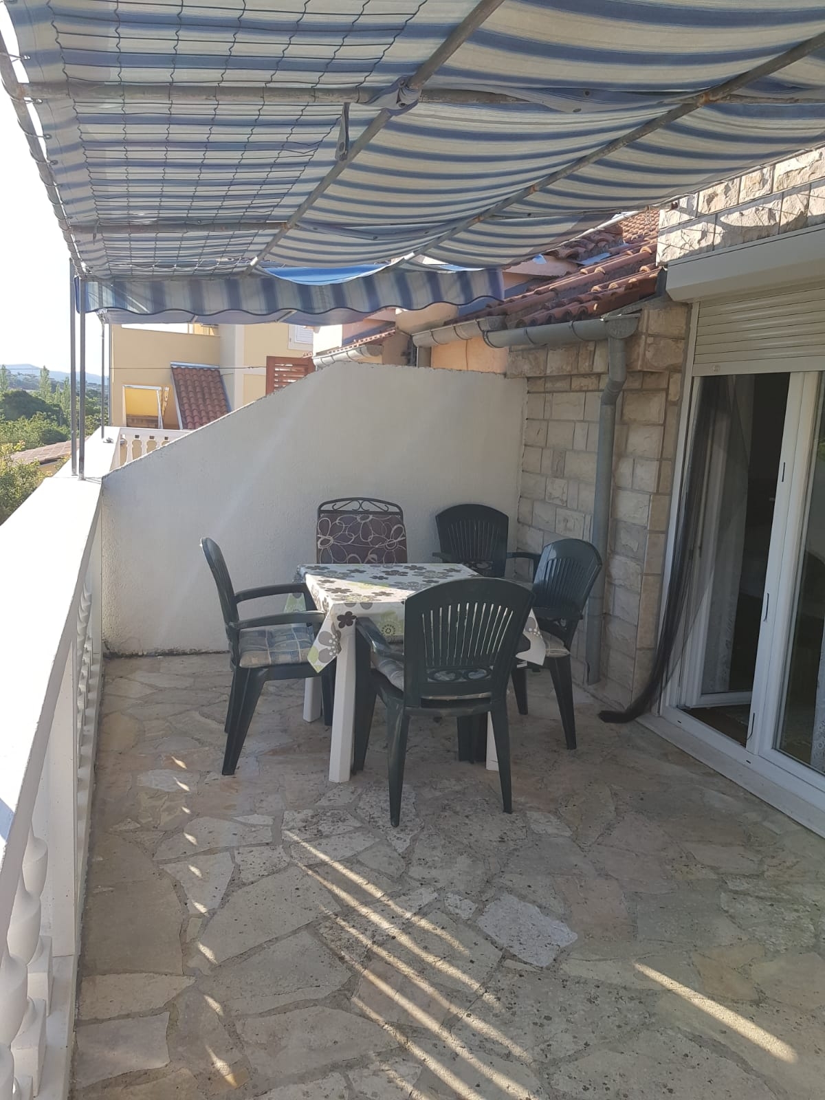 One bedroom apartment with terrace Jezera, Murter  A-a
