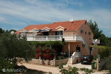 Property Jezera, Murter, Property 5083 - Apartments with pebble beach.