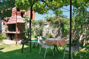 Apartmani s parkingom Murter - 5084