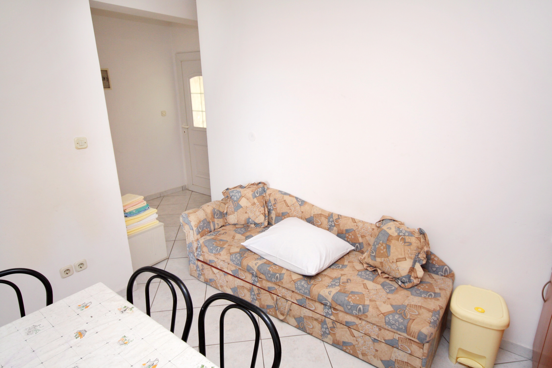 Two bedroom apartment with terrace and sea view Tisno, Murter  A-b