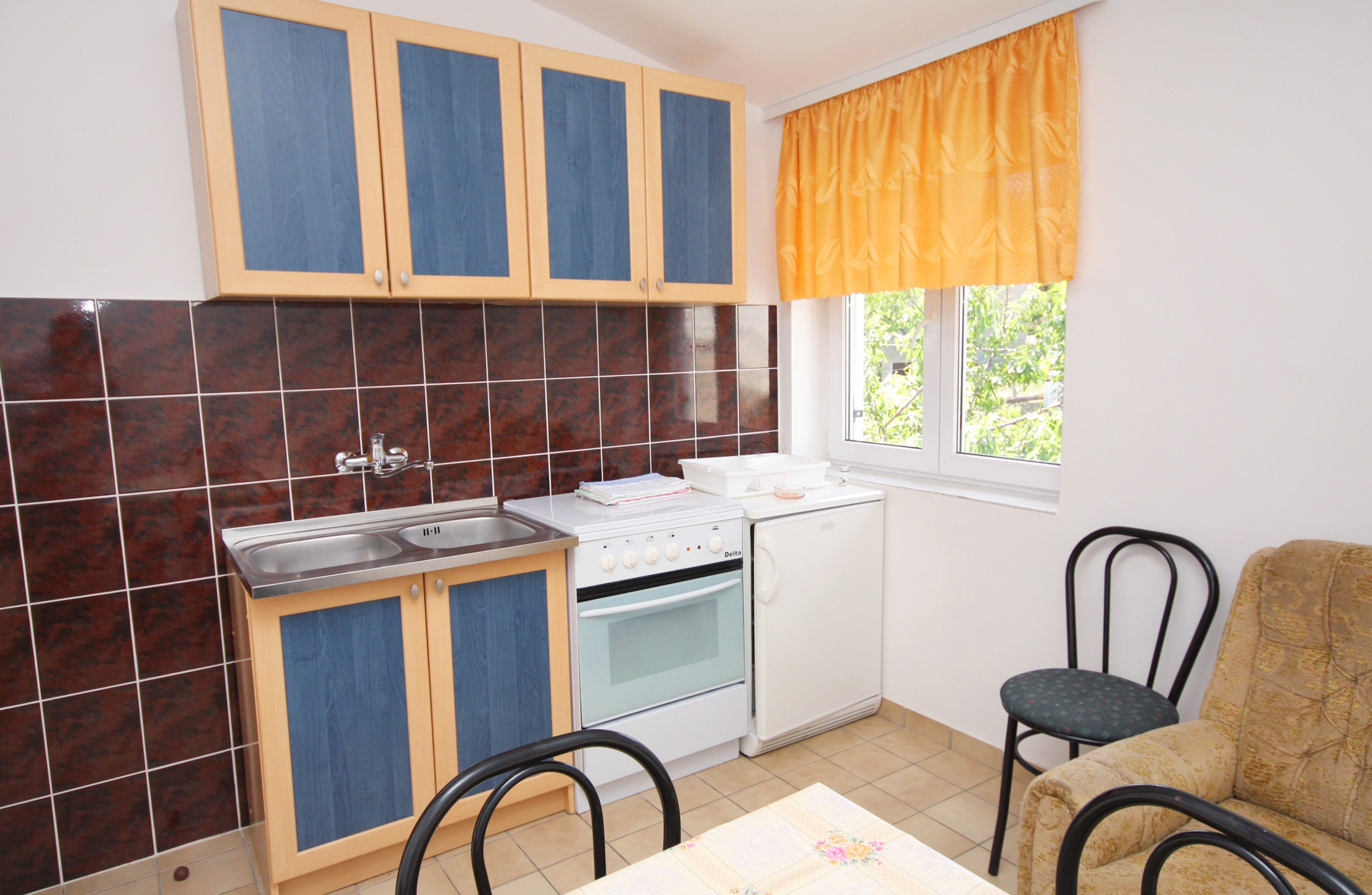 Two bedroom apartment with terrace and sea view Tisno, Murter  A-d