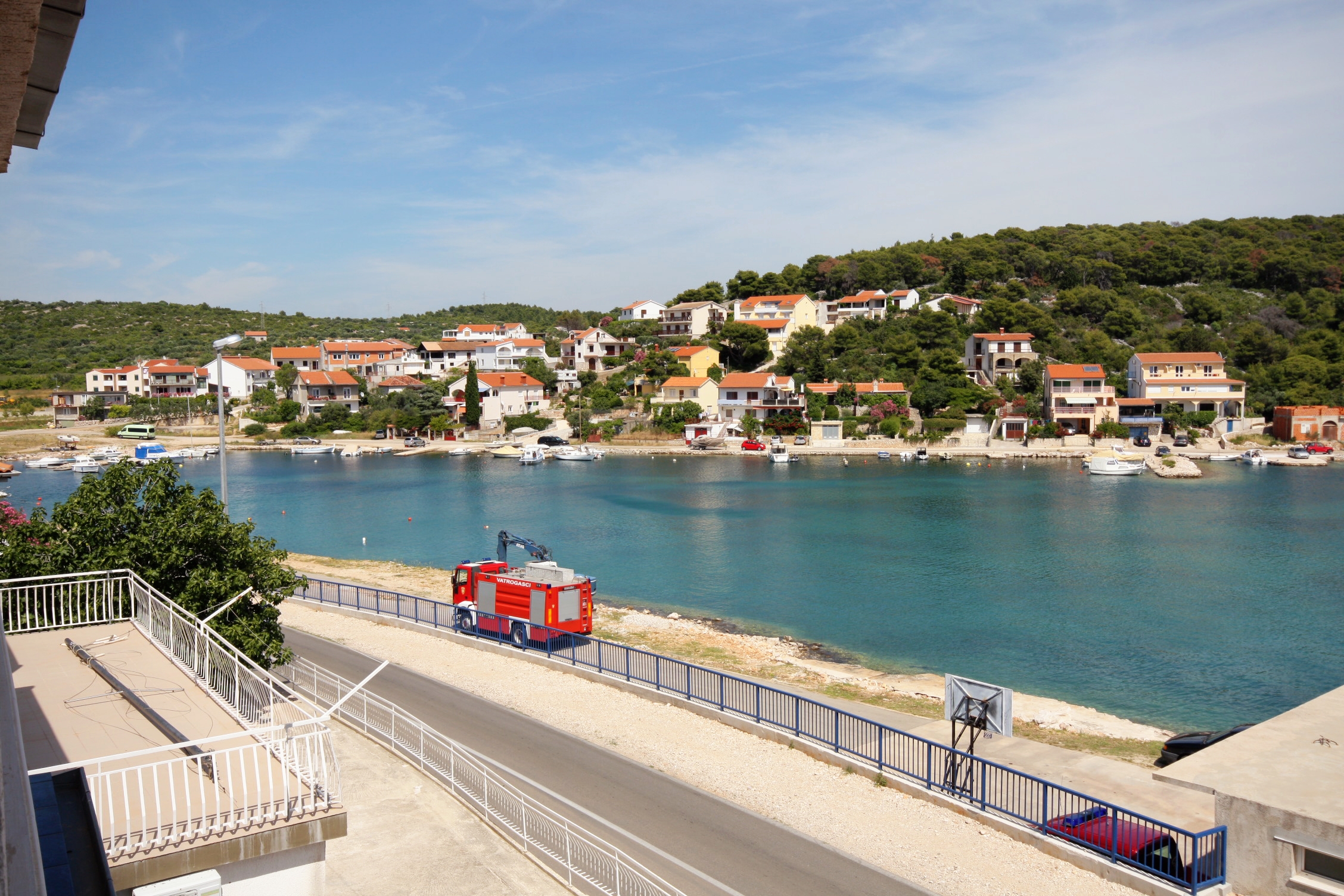Studio flat with balcony and sea view Tisno, Murter  AS-a