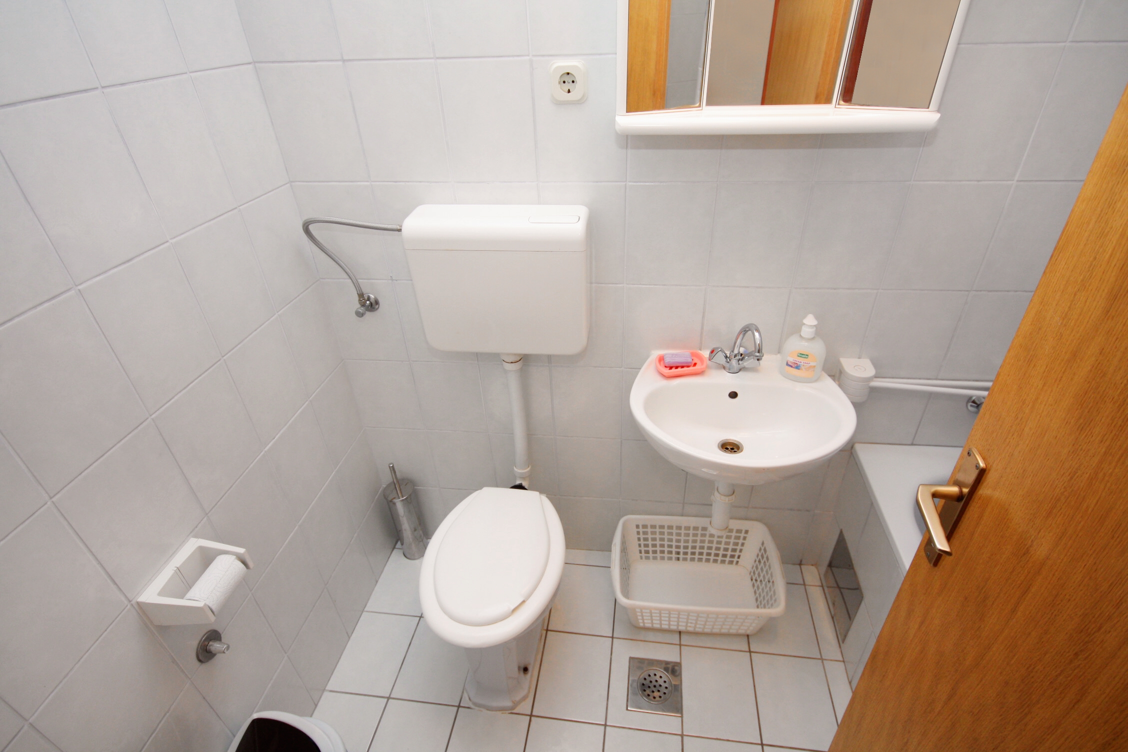 Studio flat with balcony and sea view Tisno, Murter  AS-a