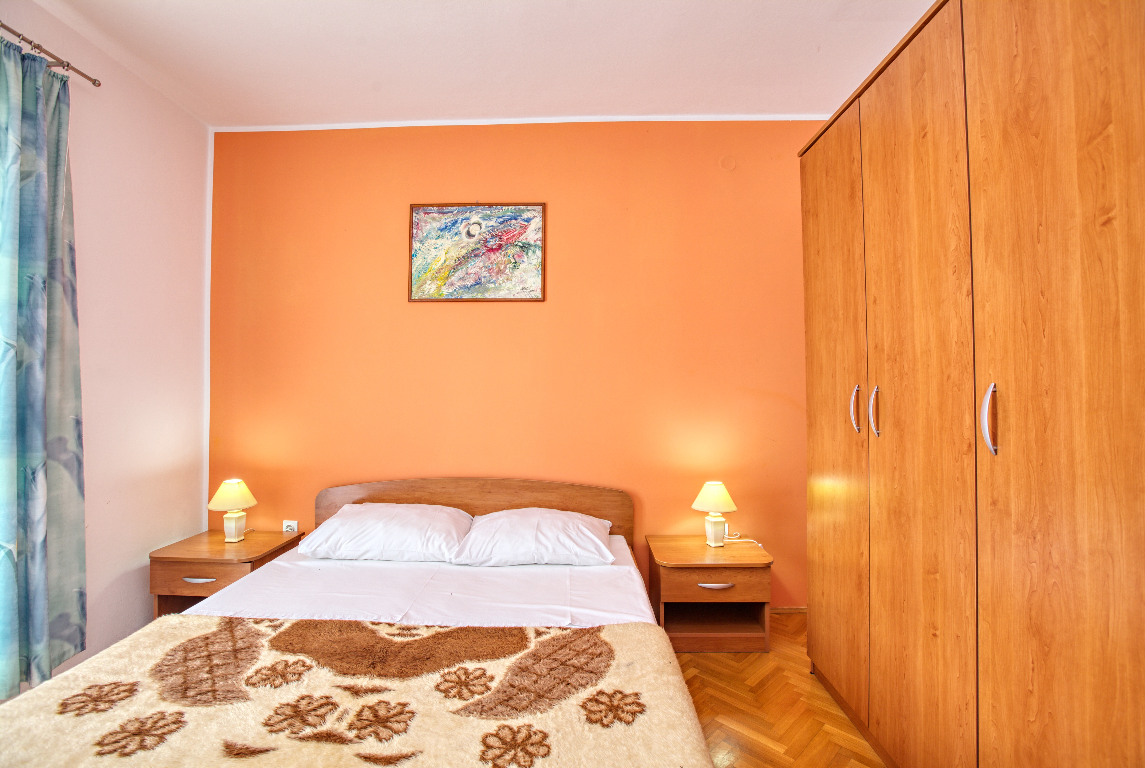 Two bedroom apartment with terrace Murter  A-a