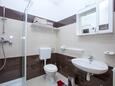 Murter, Bathroom in the apartment, (pet friendly) and WiFi.