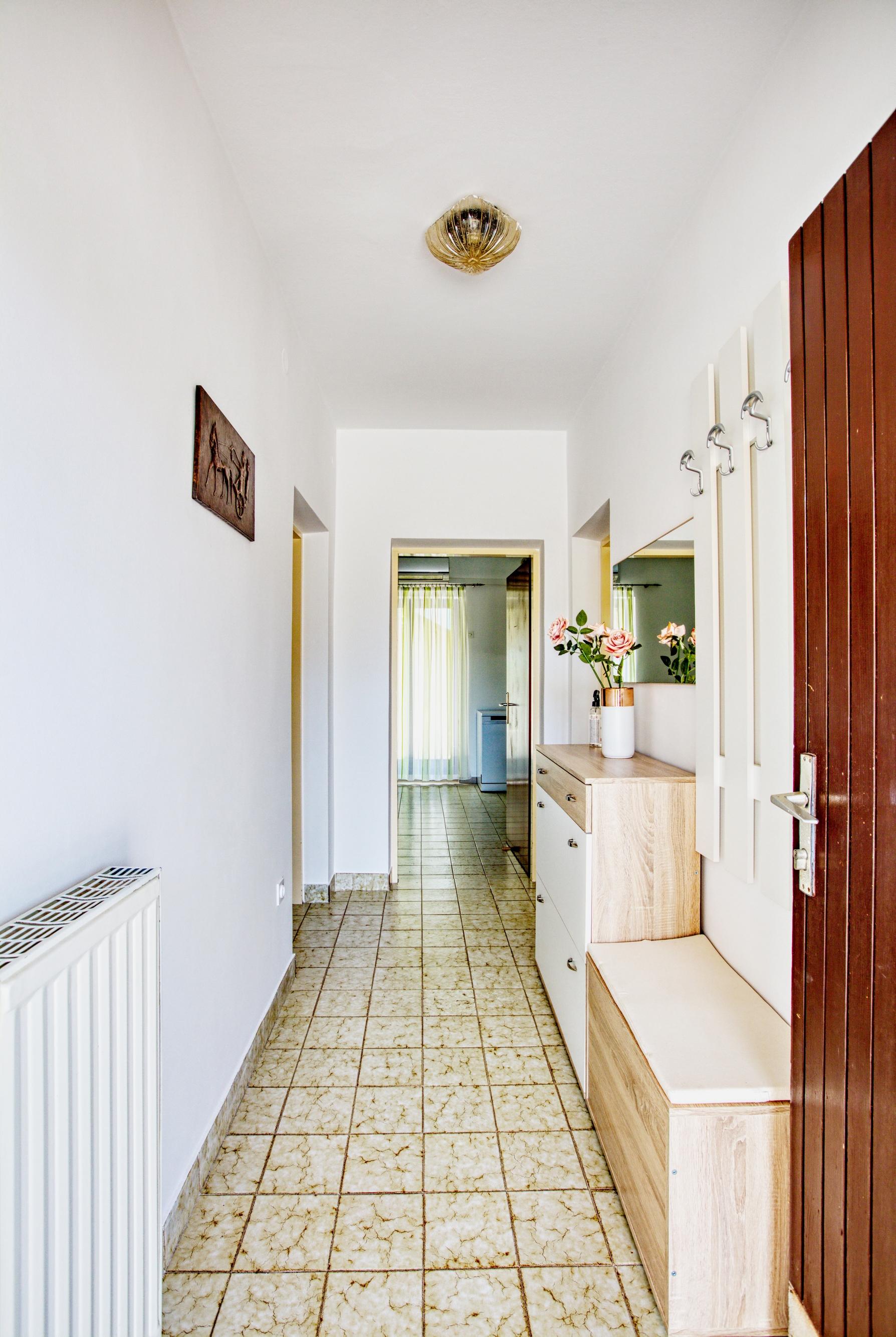 Two bedroom apartment with terrace Murter  A-d