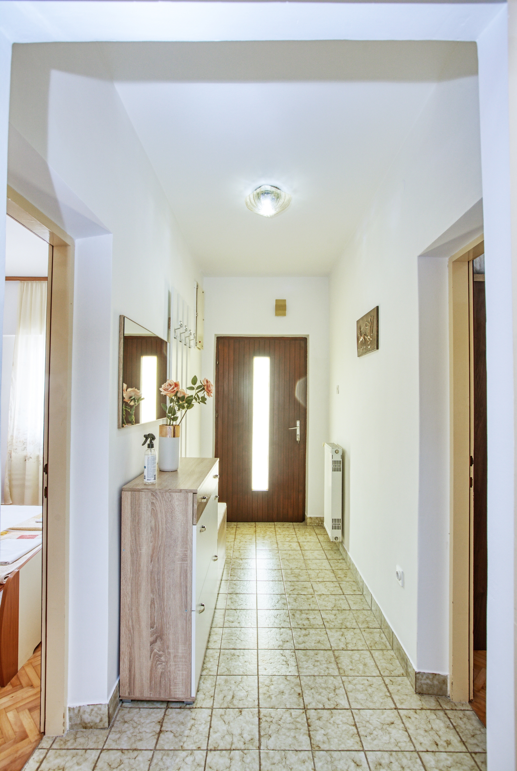 Two bedroom apartment with terrace Murter  A-d