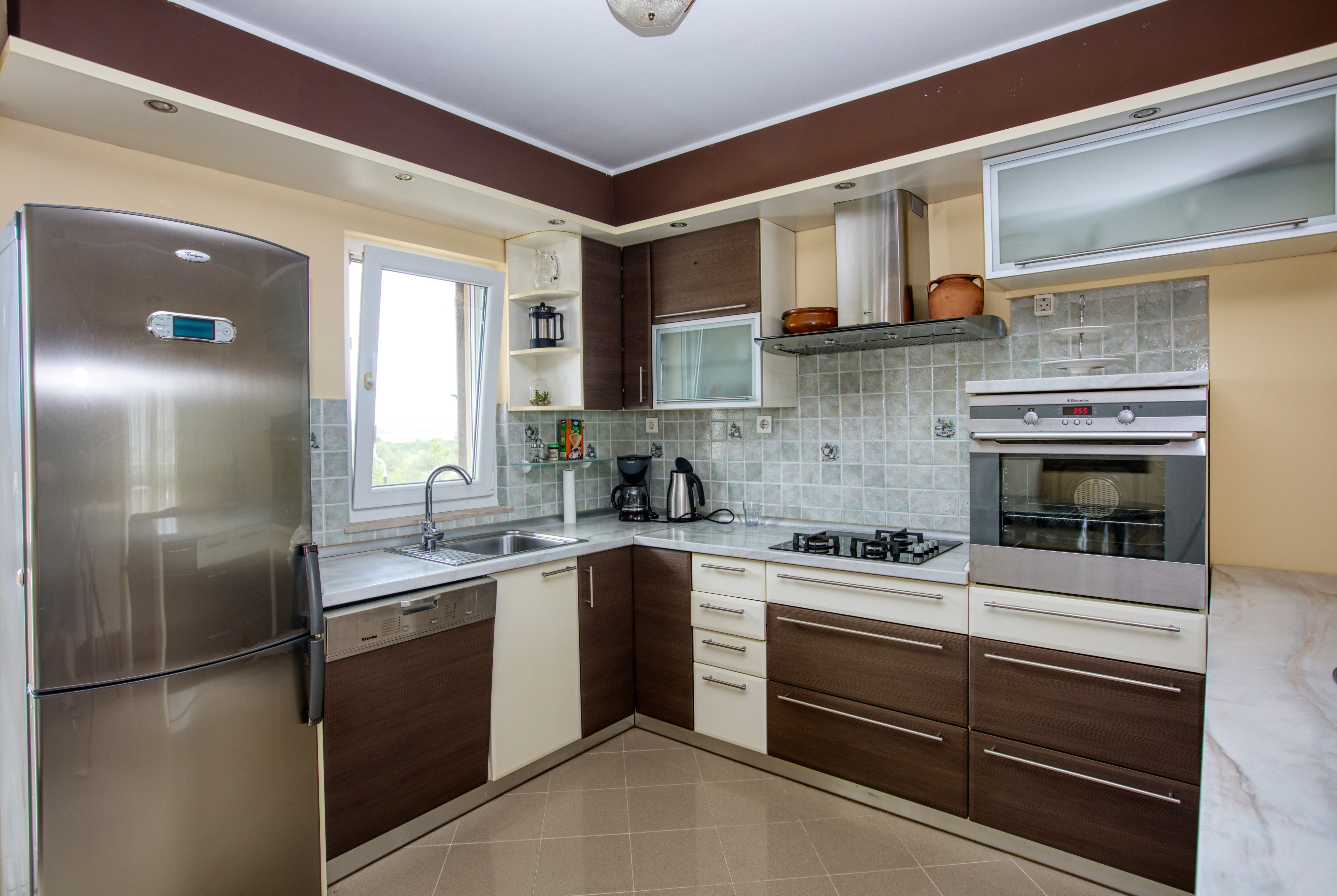 Three bedroom apartment with terrace and sea view Murter  A-e