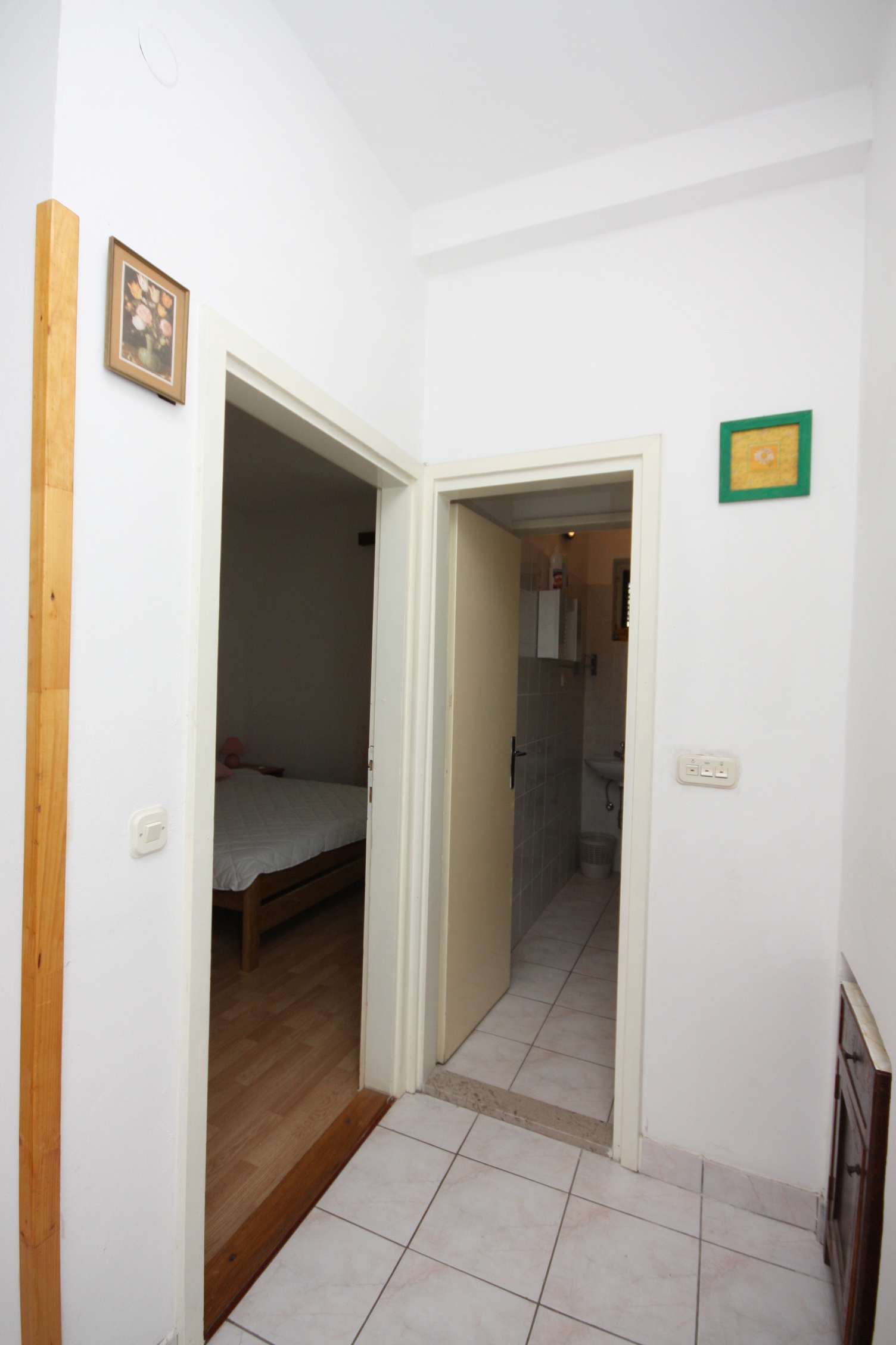 One bedroom house with terrace Murter  K