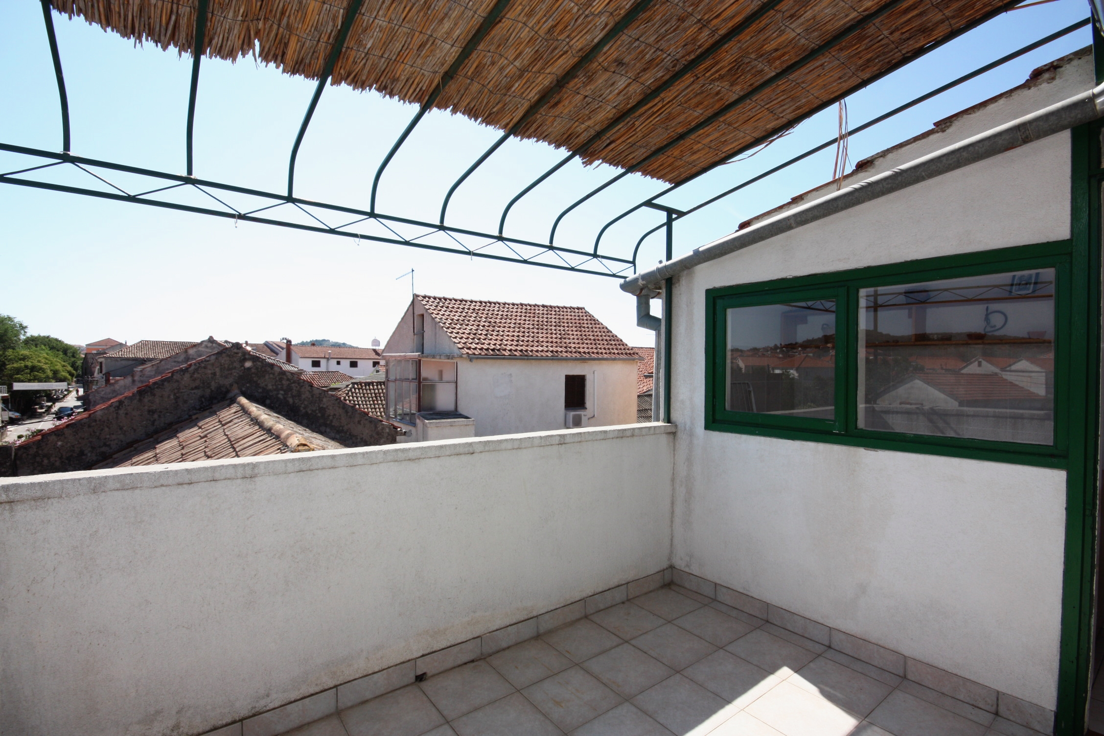 One bedroom house with terrace Murter  K